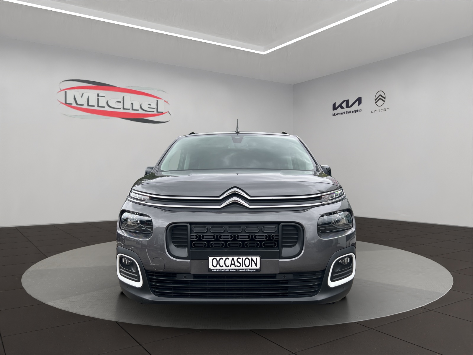 CITROEN Berlingo 1.5 BlueHDi 130 Shine EAT8 / Rückfahrkamera / Totwinkelassistent / inkl. Winterräder / CH-Herstellergarantie-image-1