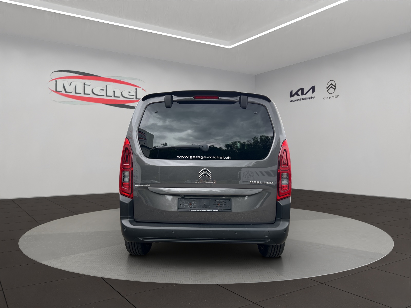 CITROEN Berlingo 1.5 BlueHDi 130 Shine EAT8 / Rückfahrkamera / Totwinkelassistent / inkl. Winterräder / CH-Herstellergarantie-image-4