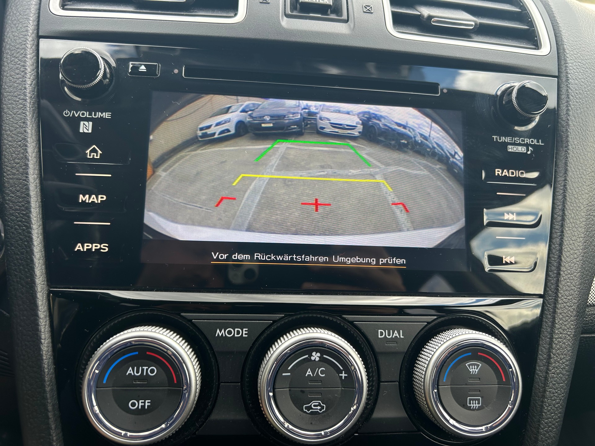 SUBARU Levorg 2.0i Swiss Plus AWD Lineartronic-image-16