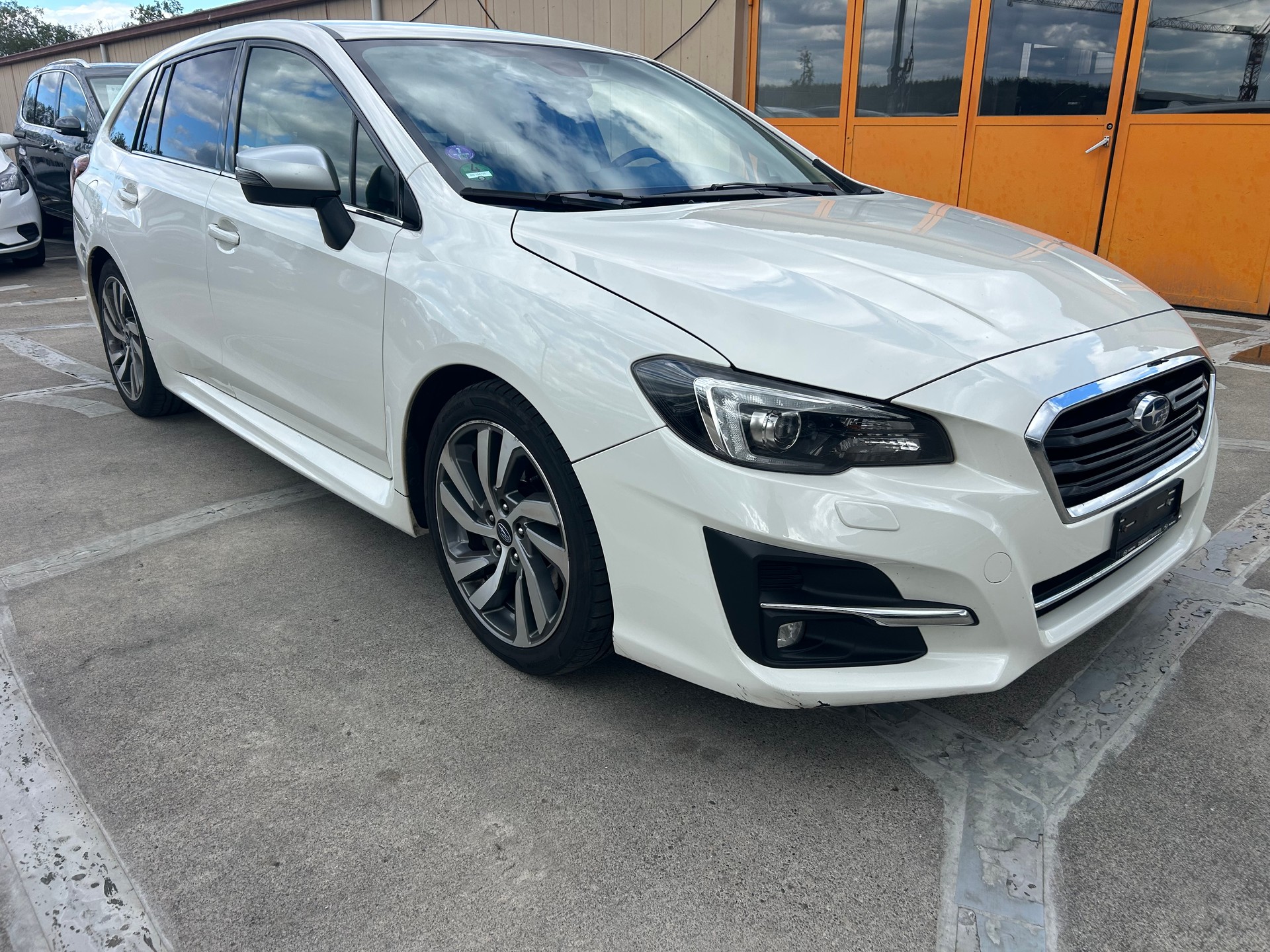 SUBARU Levorg 2.0i Swiss Plus AWD Lineartronic-image-6