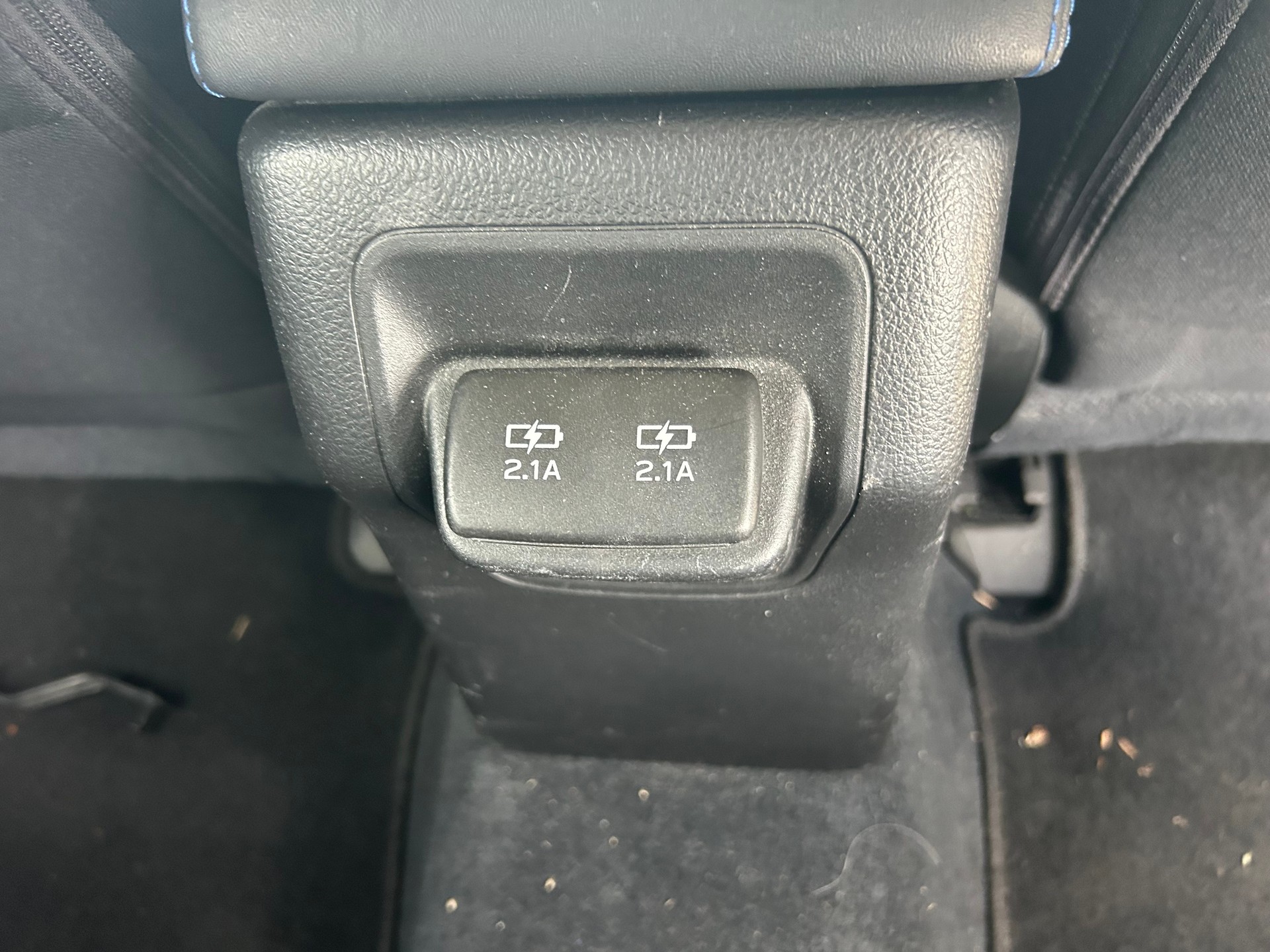 SUBARU Levorg 2.0i Swiss Plus AWD Lineartronic-image-10