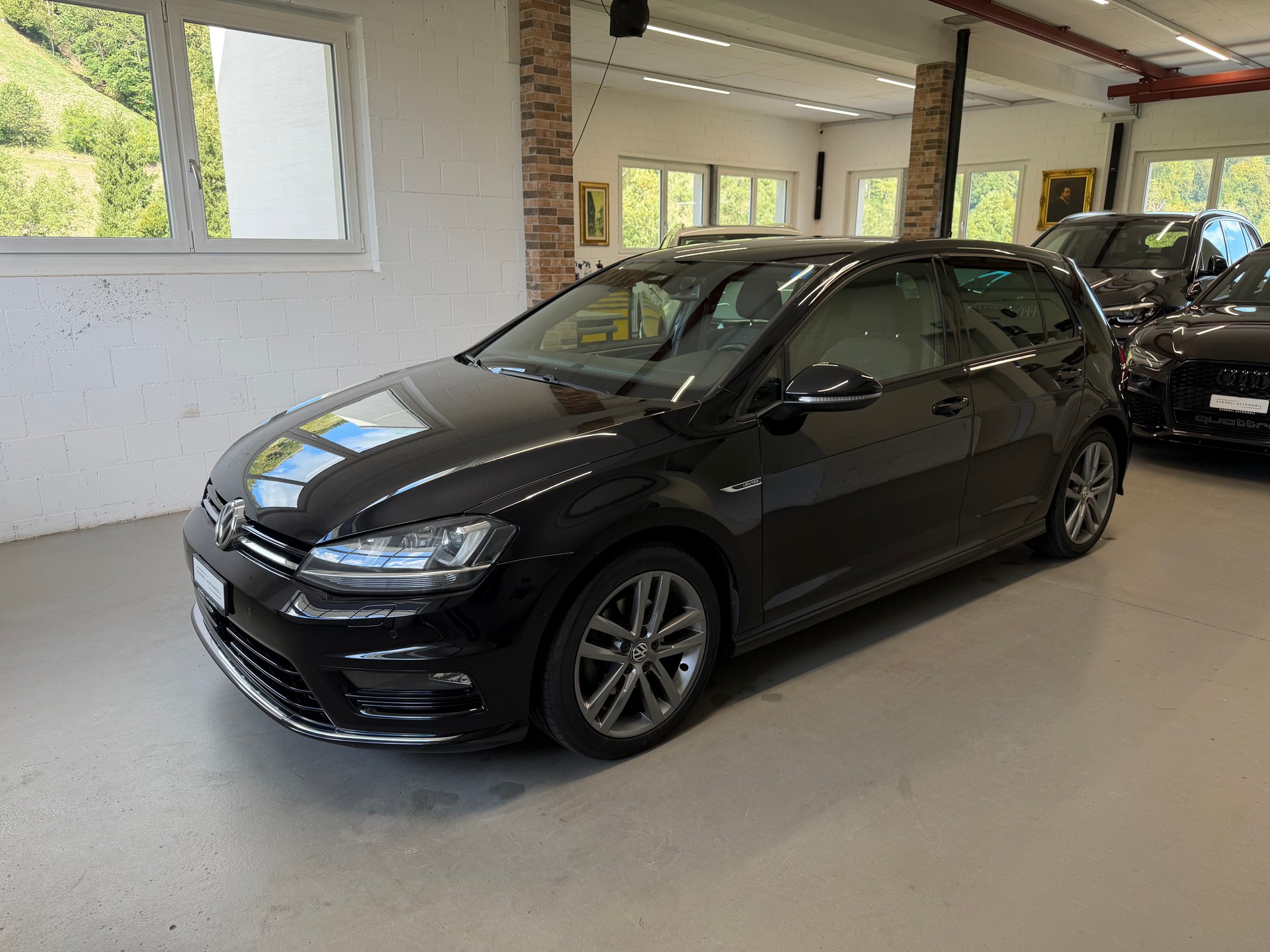 VW Golf 1.4 TSI Lounge RLine DSG-image-1