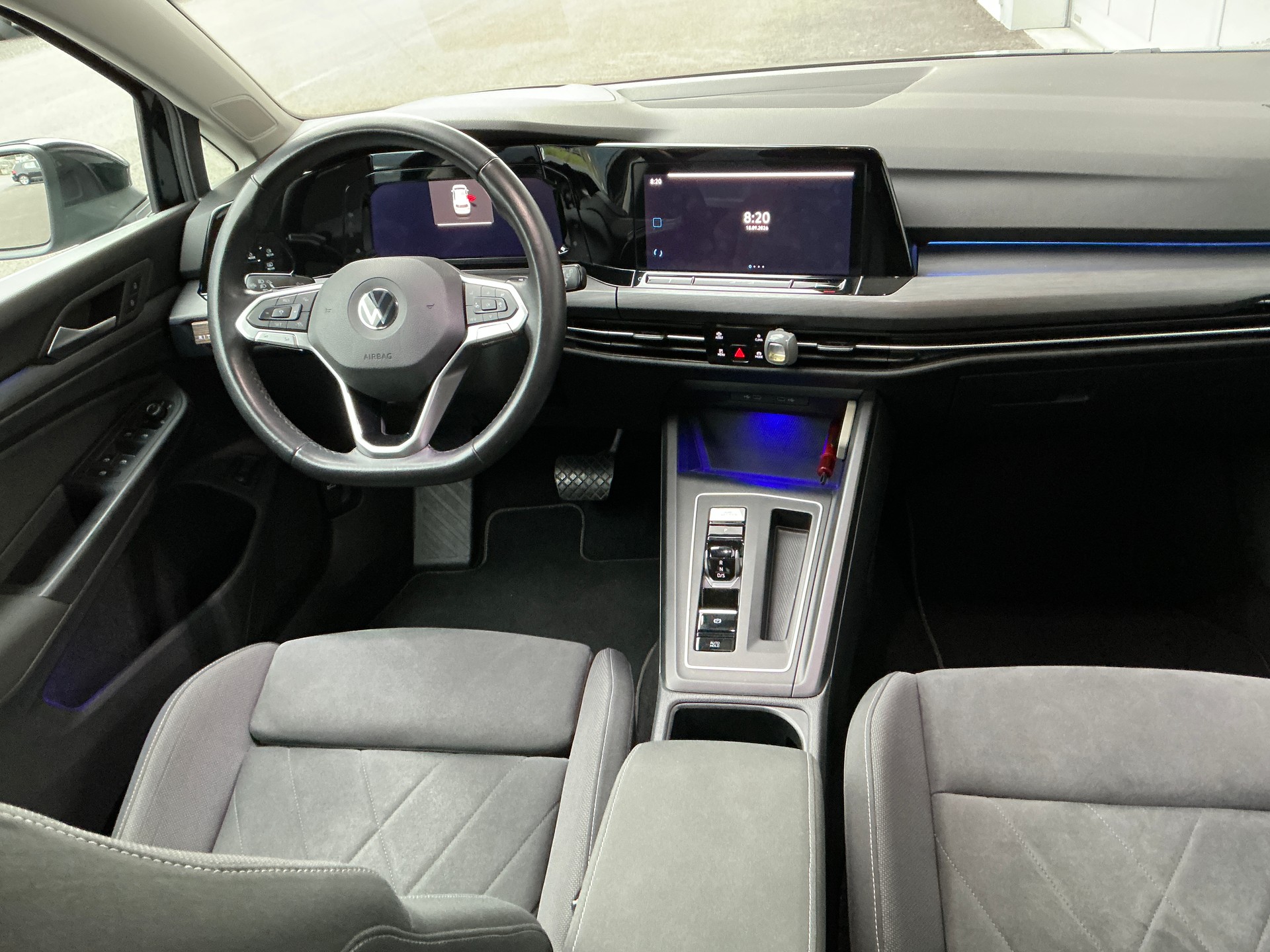 VW Golf VIII 1.4 TSI PHEV Style DSG-image-5
