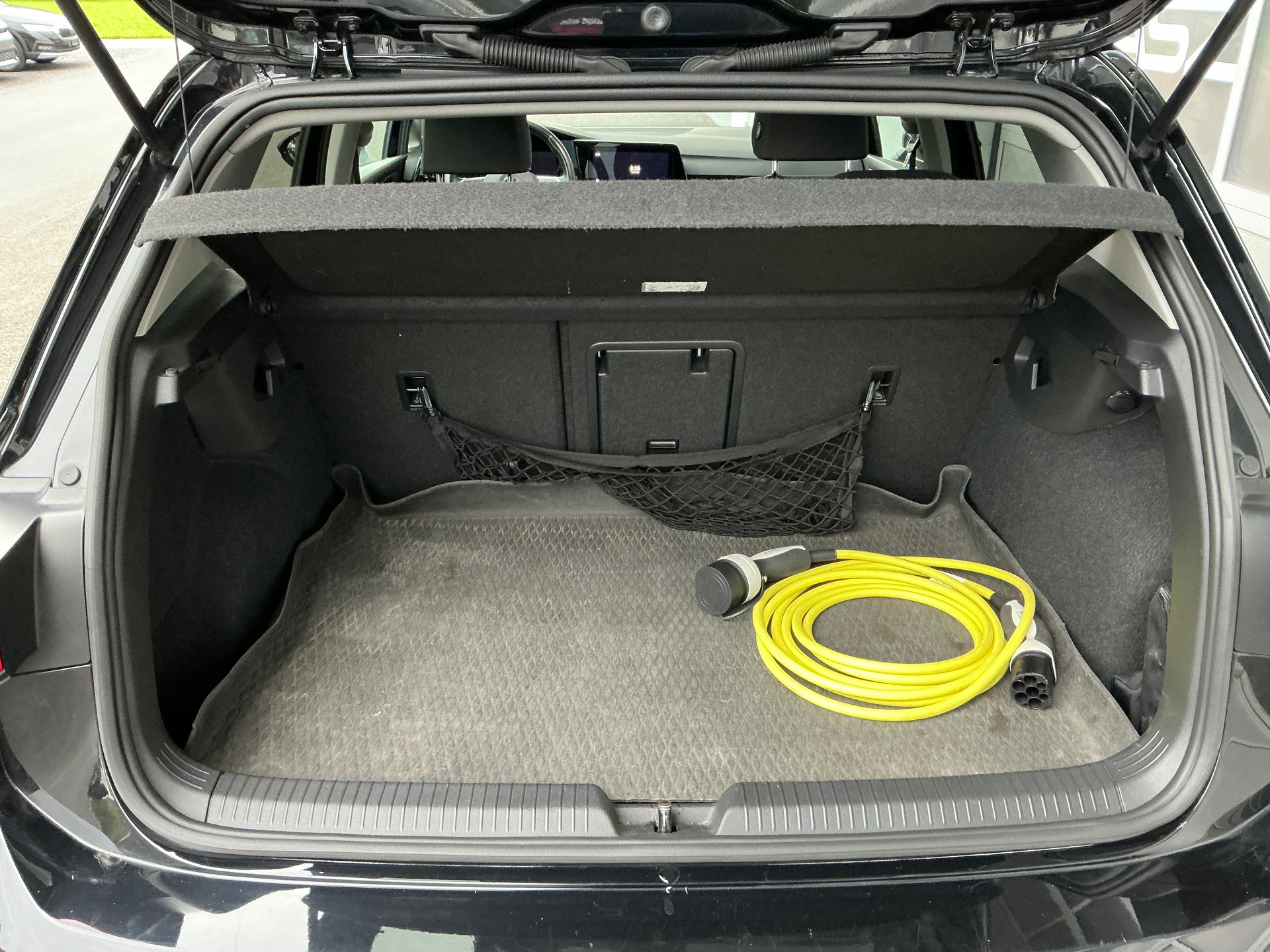 VW Golf VIII 1.4 TSI PHEV Style DSG-image-4