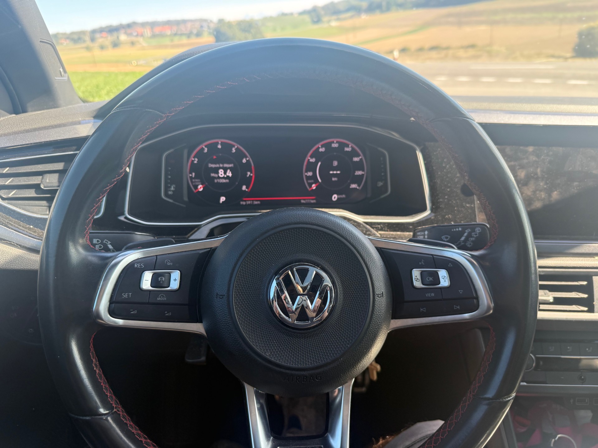VW Polo 2.0 TSI GTI DSG-image-8