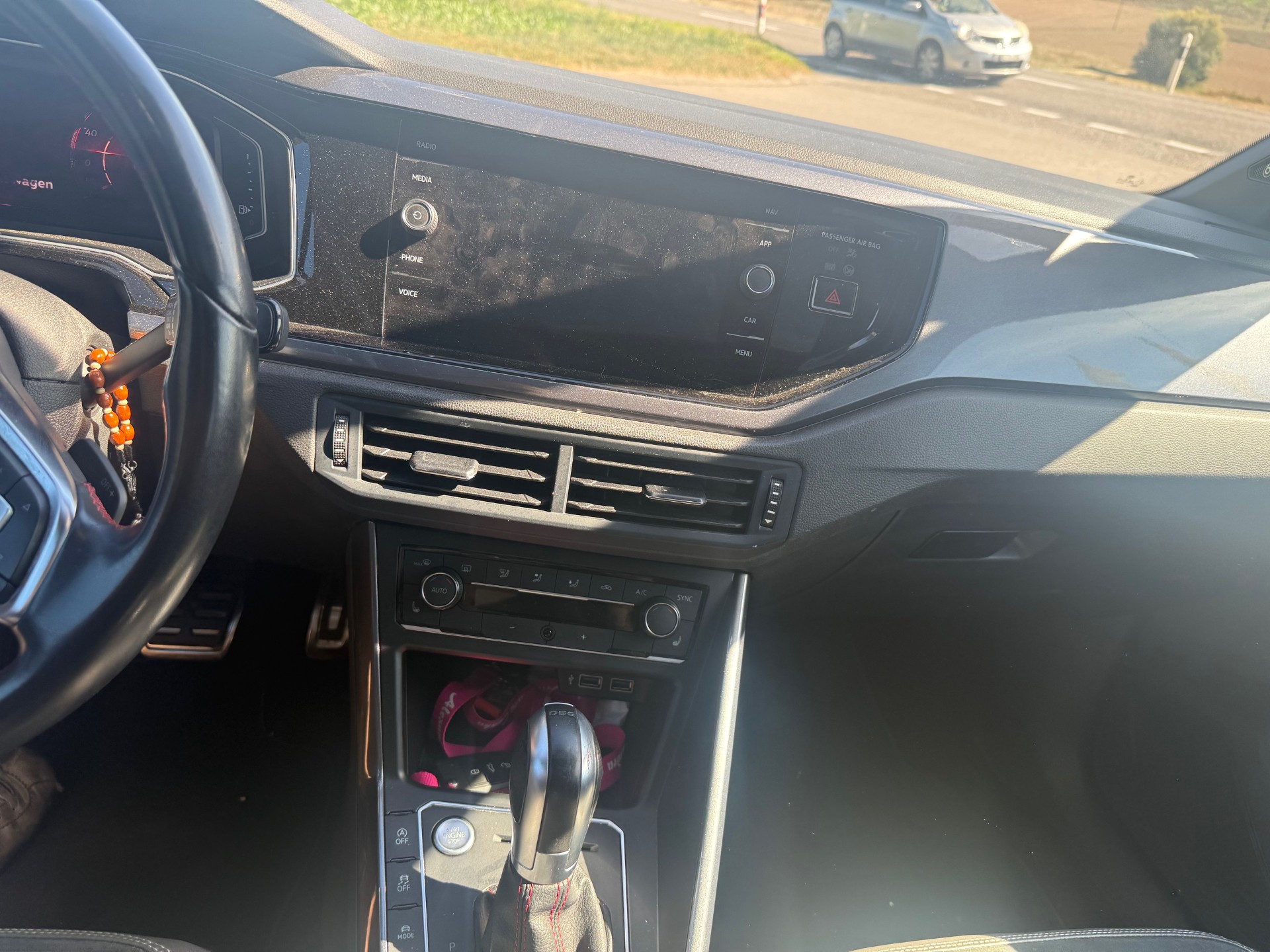VW Polo 2.0 TSI GTI DSG-image-10