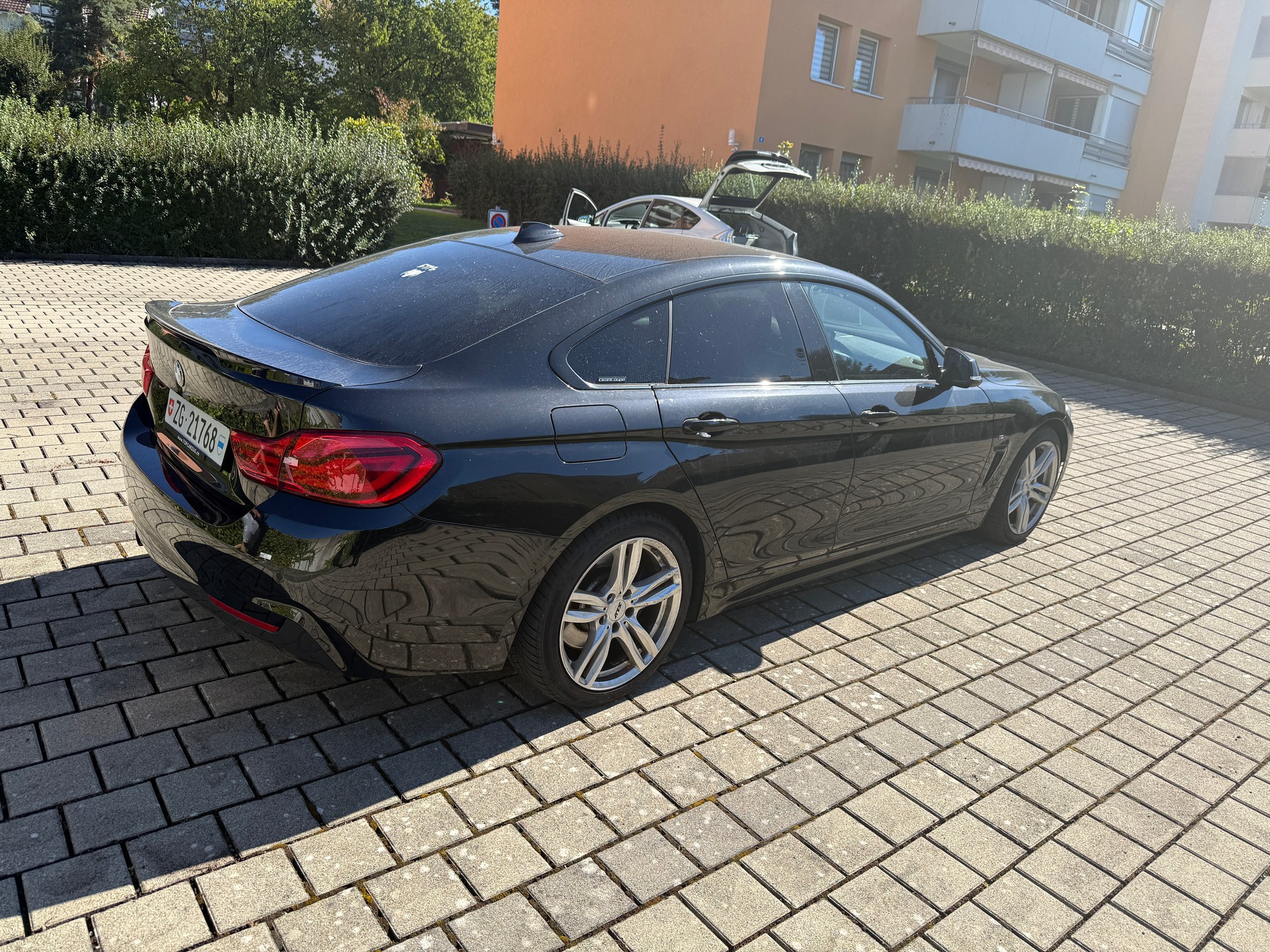 BMW 420i-image-1