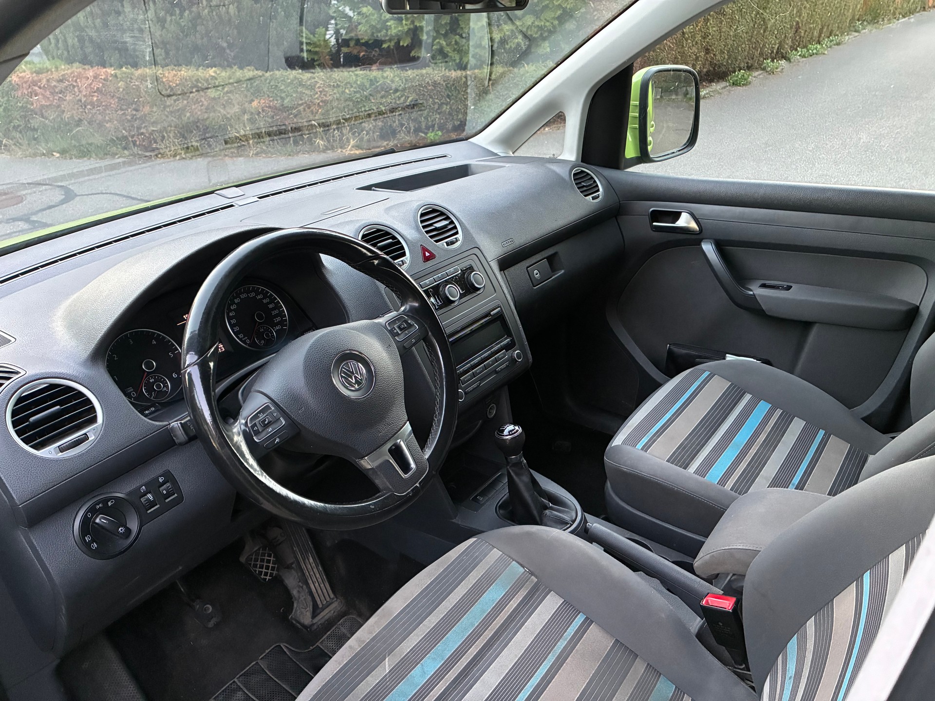 VW Caddy 2.0 TDI 4Motion-image-5