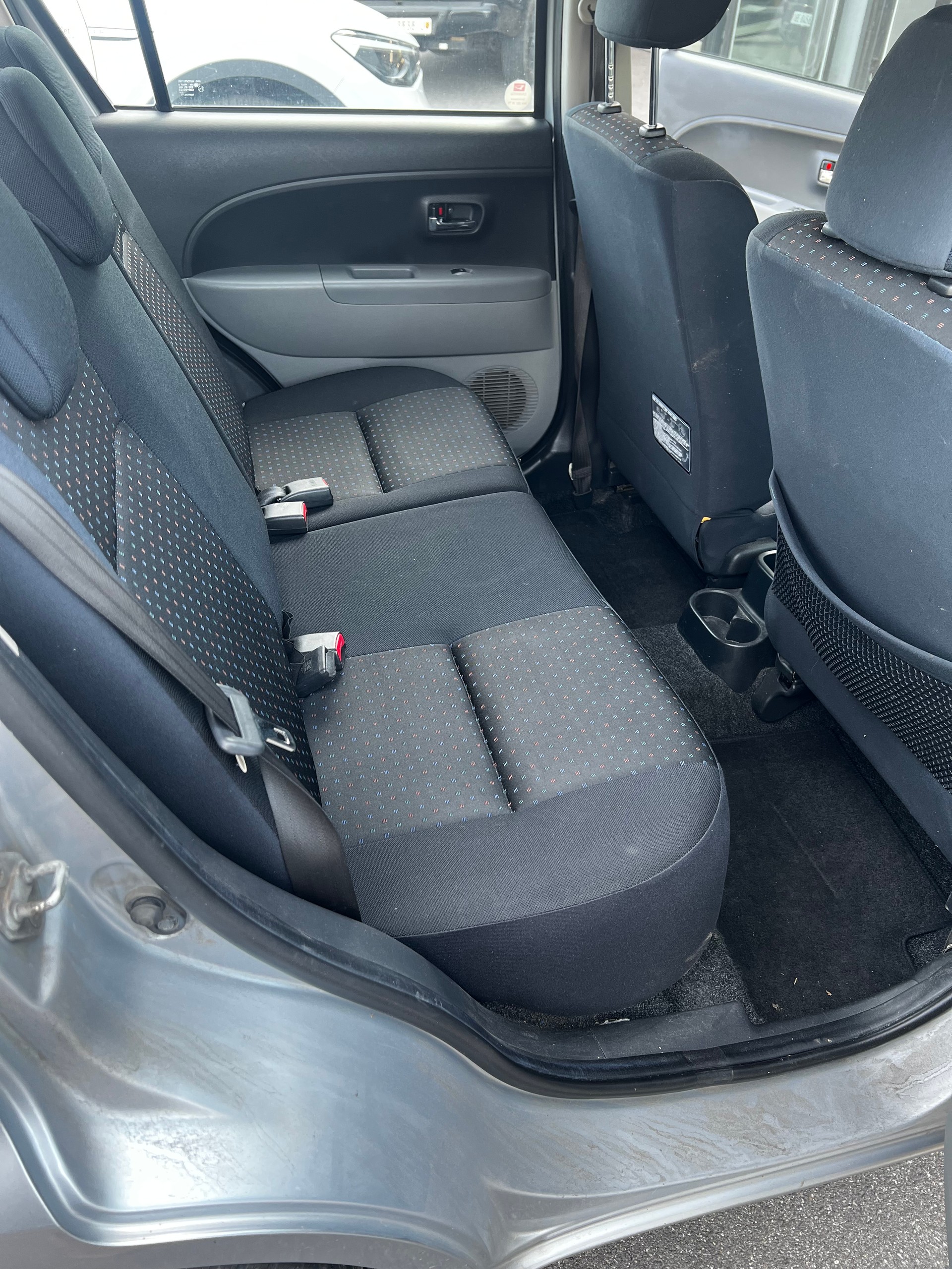 DAIHATSU Sirion 1.3 S eco-4WD-image-5