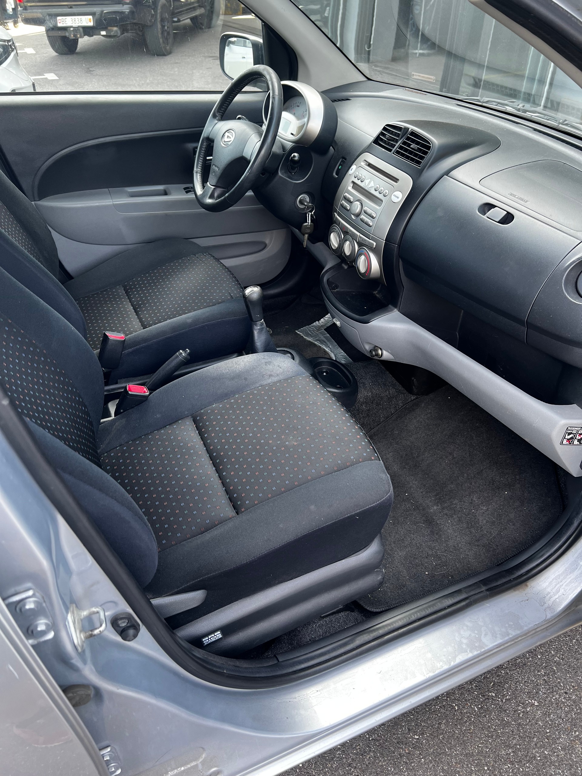 DAIHATSU Sirion 1.3 S eco-4WD-image-4