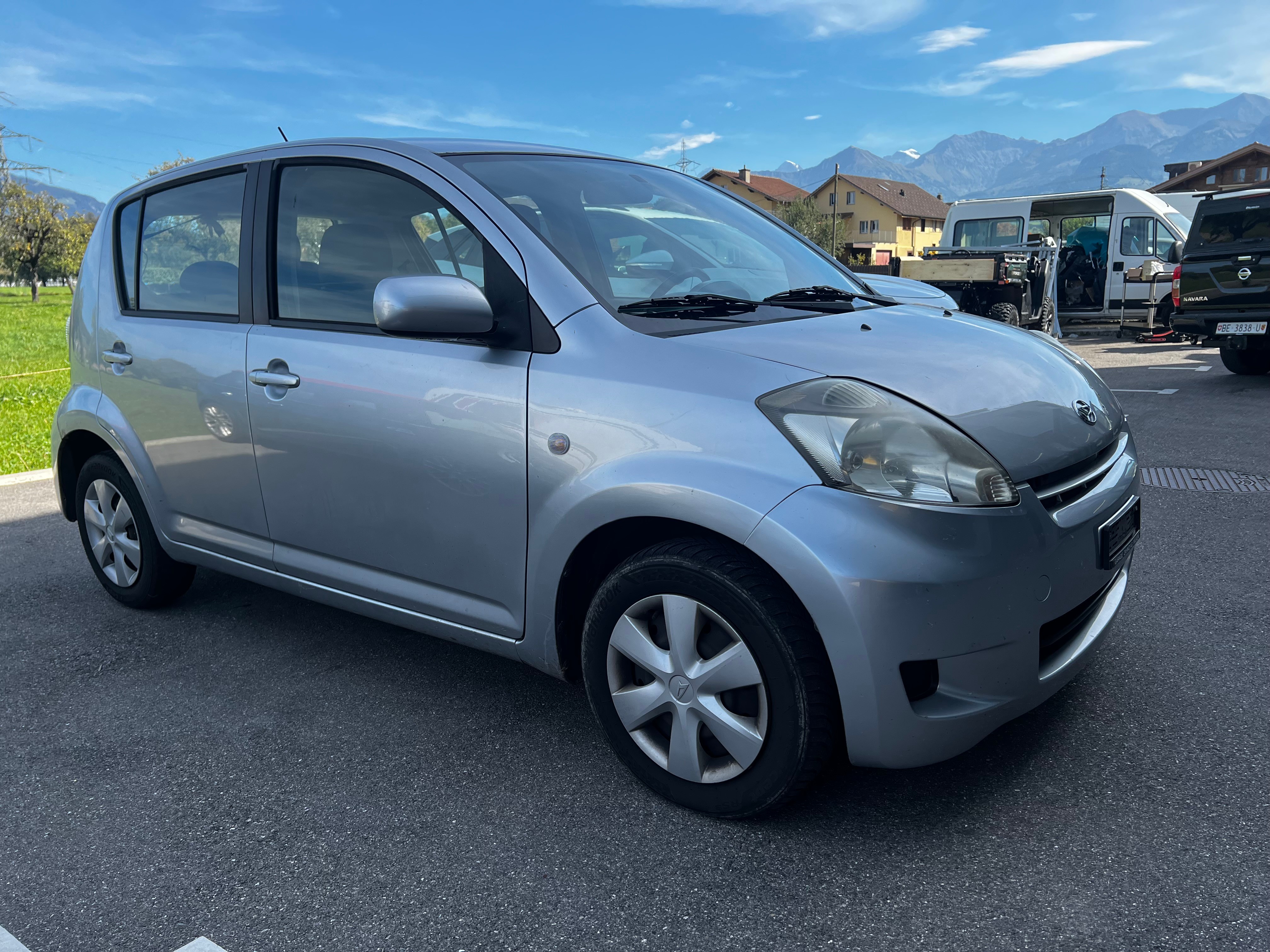 Car photo