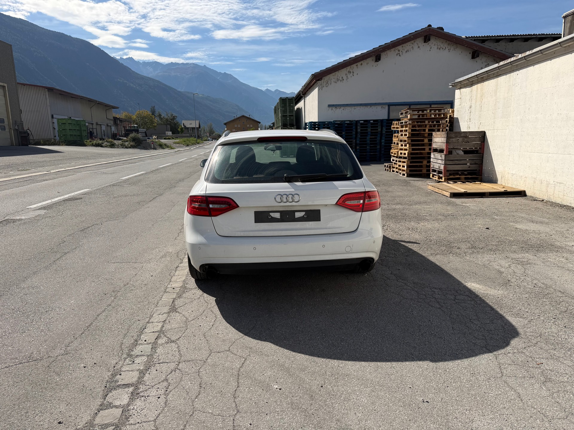 AUDI A4 Avant 1.8 TFSI-image-7