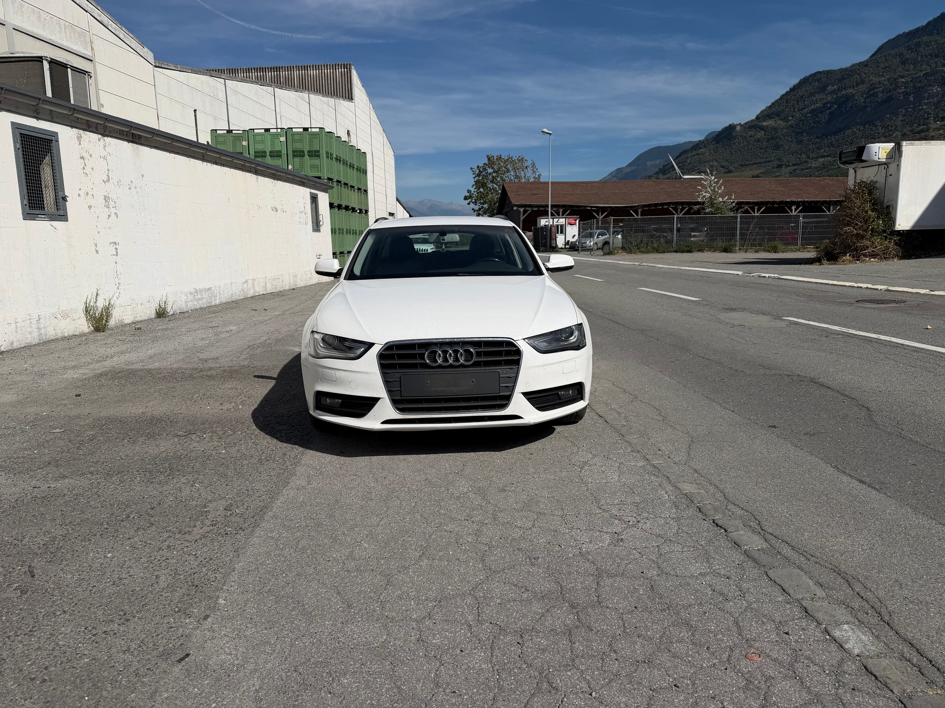 AUDI A4 Avant 1.8 TFSI-image-5