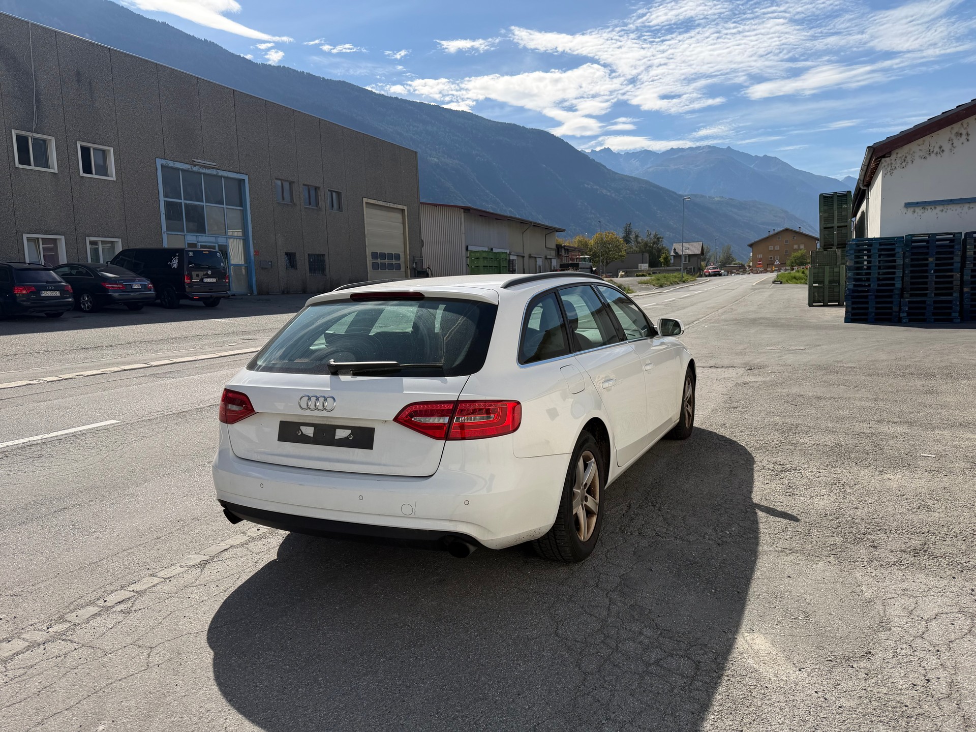 AUDI A4 Avant 1.8 TFSI-image-4