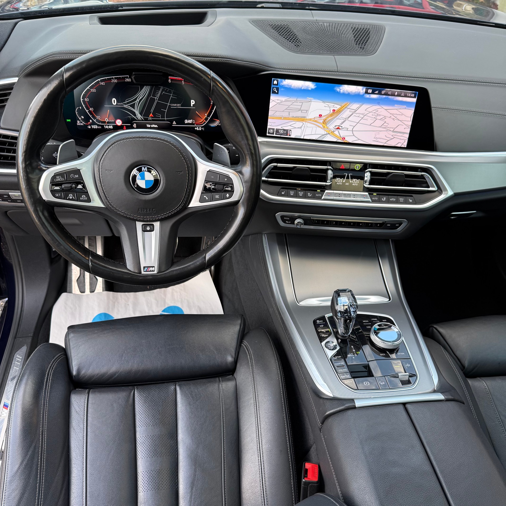 BMW X5 xDrive 30d Steptronic M SPORT PLUS *LEDER / PANORAMA-DACH / 21 ZOLL ALU / LUFT-FEDERUNG*-image-13