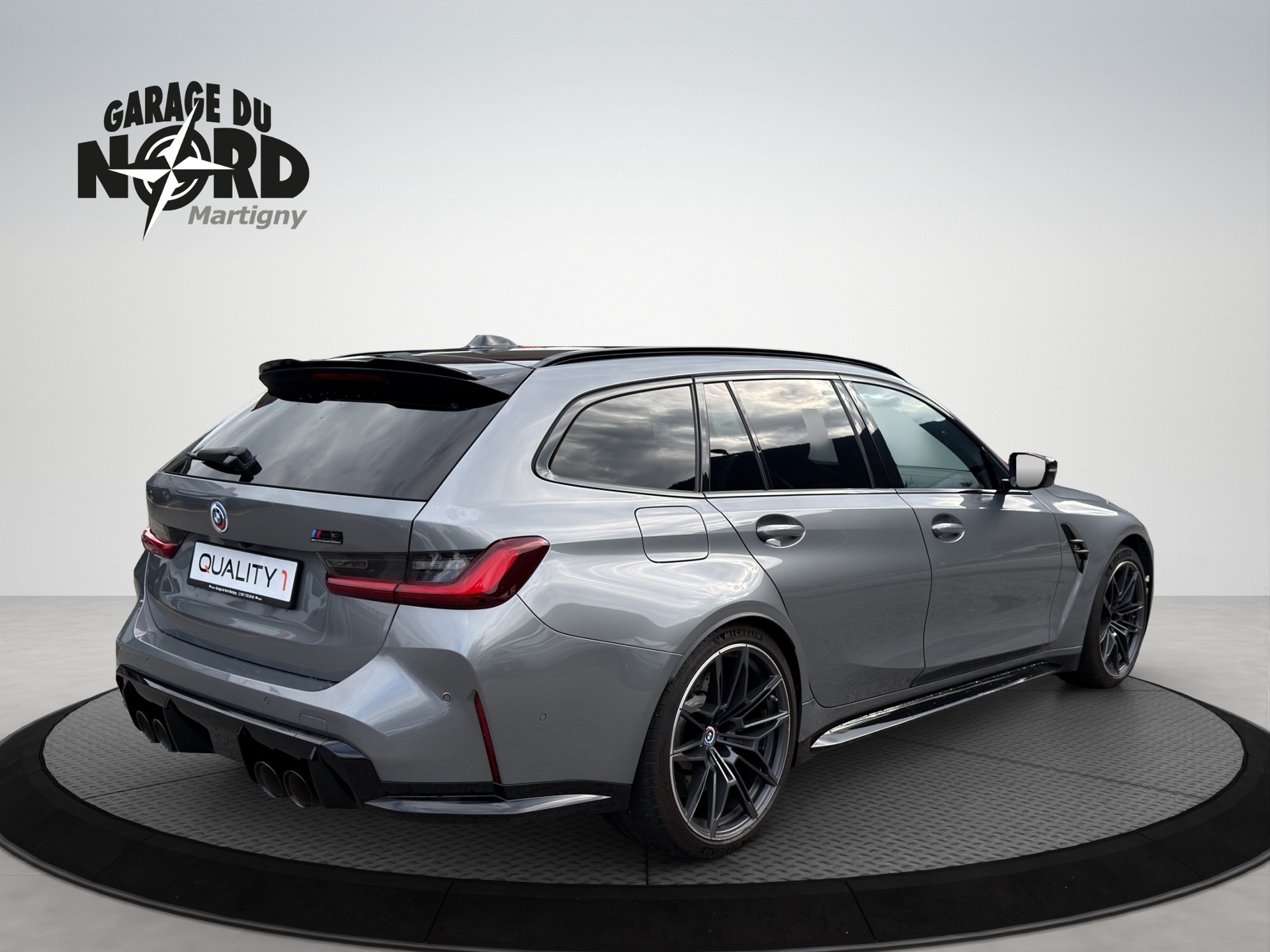 BMW M3 Touring xDrive Competition M-image-5