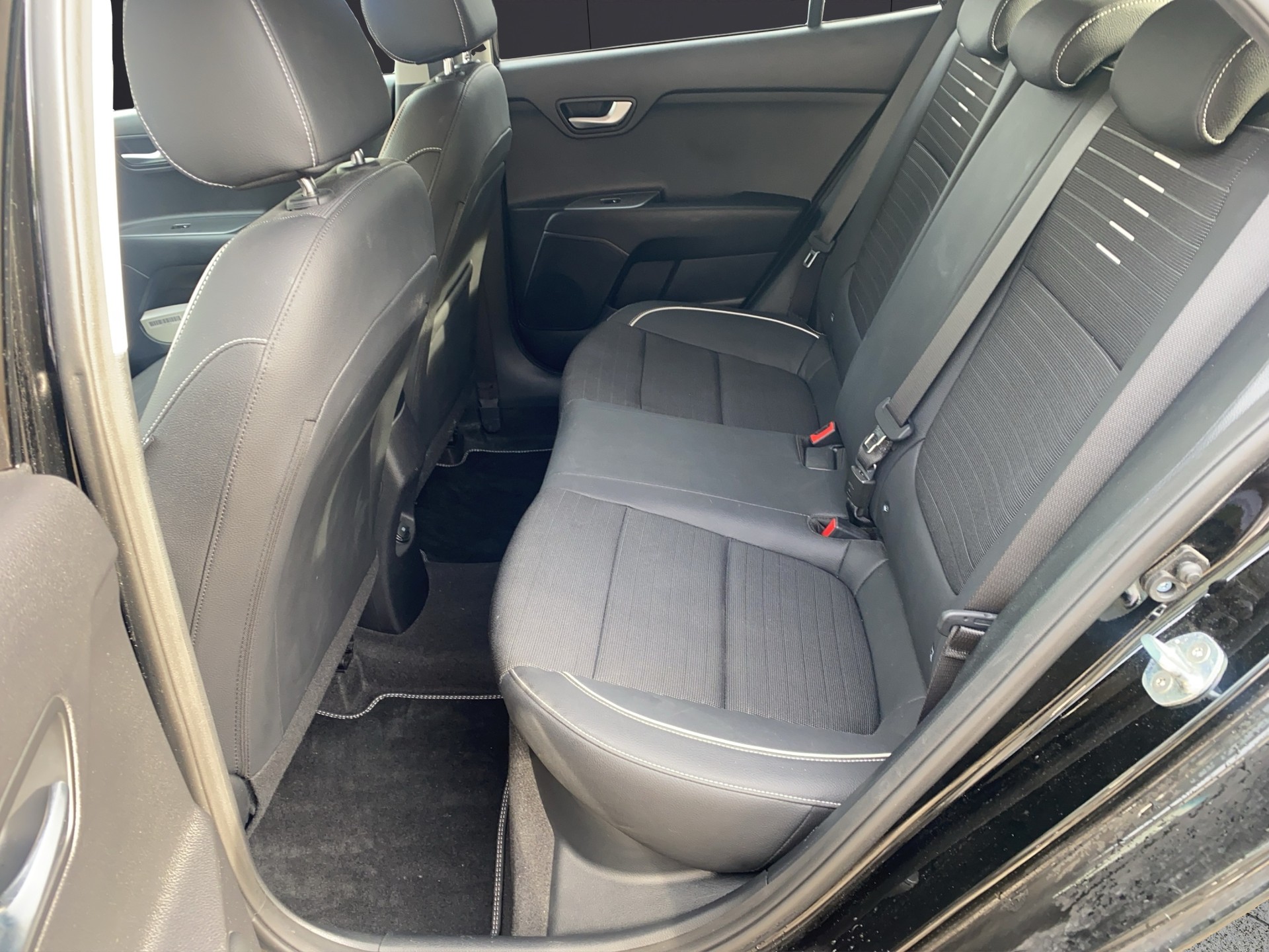 KIA Rio 1.0 T-GDi GT Line DCT-image-15