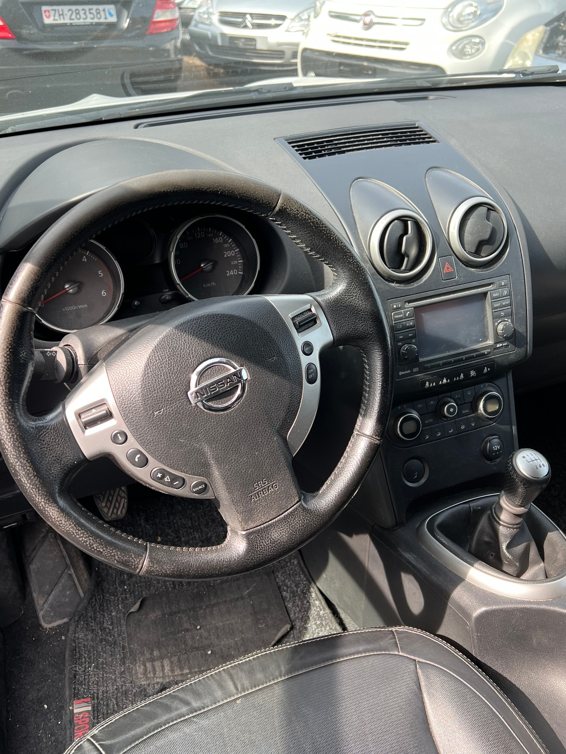 NISSAN Qashqai +2 2.0 dCi 4WD acenta-image-6