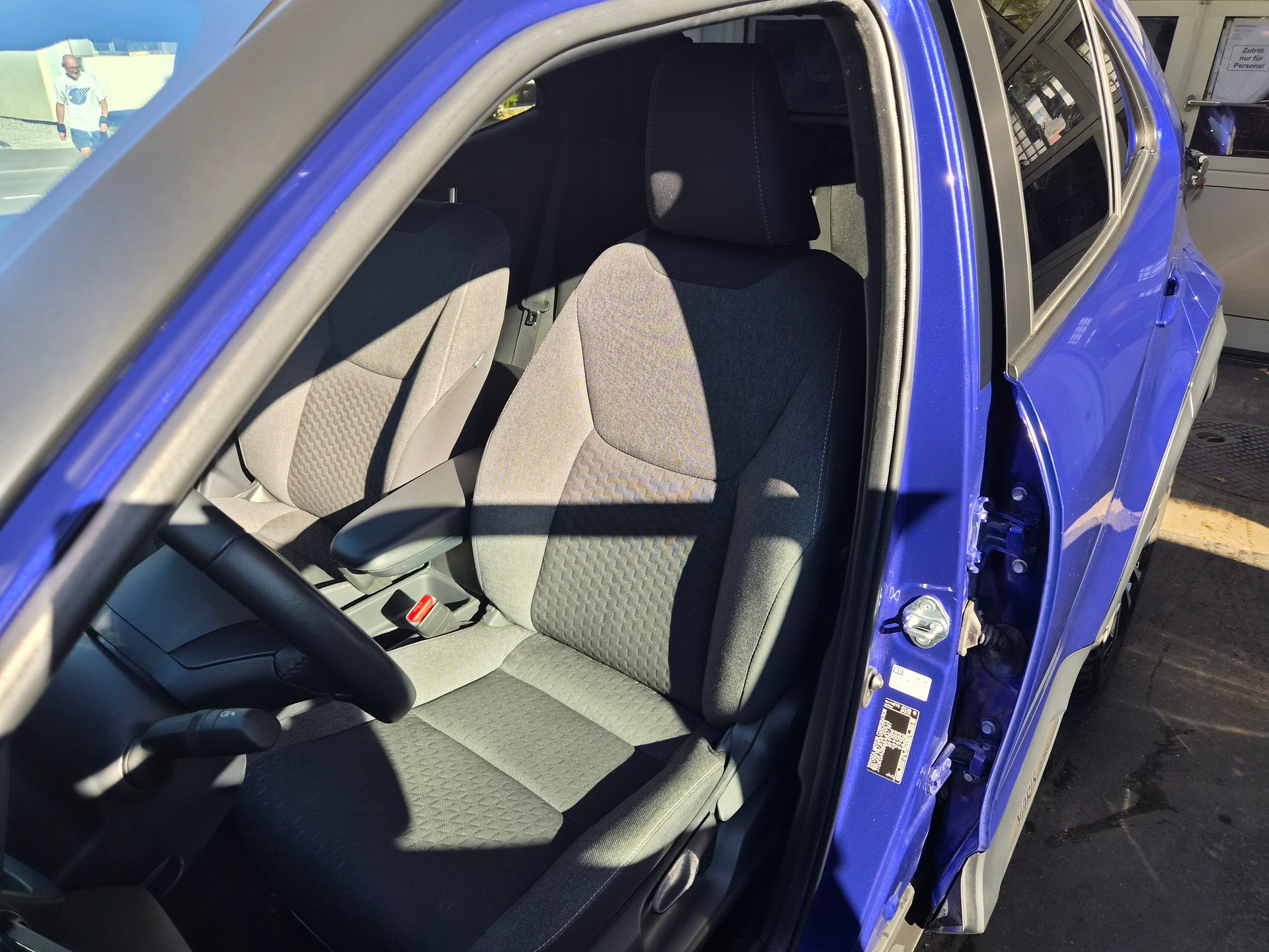 TOYOTA Yaris Cross 1.5 Trend e-CVT-image-5