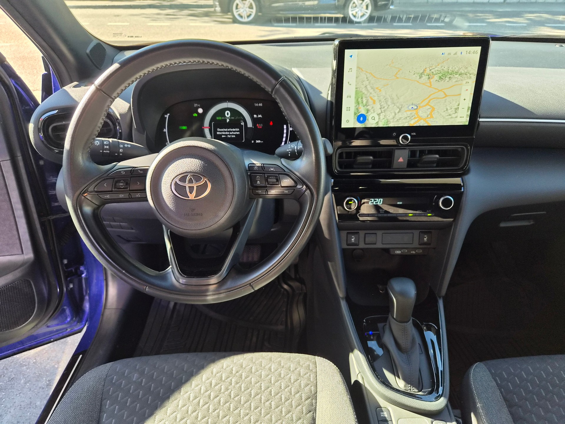TOYOTA Yaris Cross 1.5 Trend e-CVT-image-8