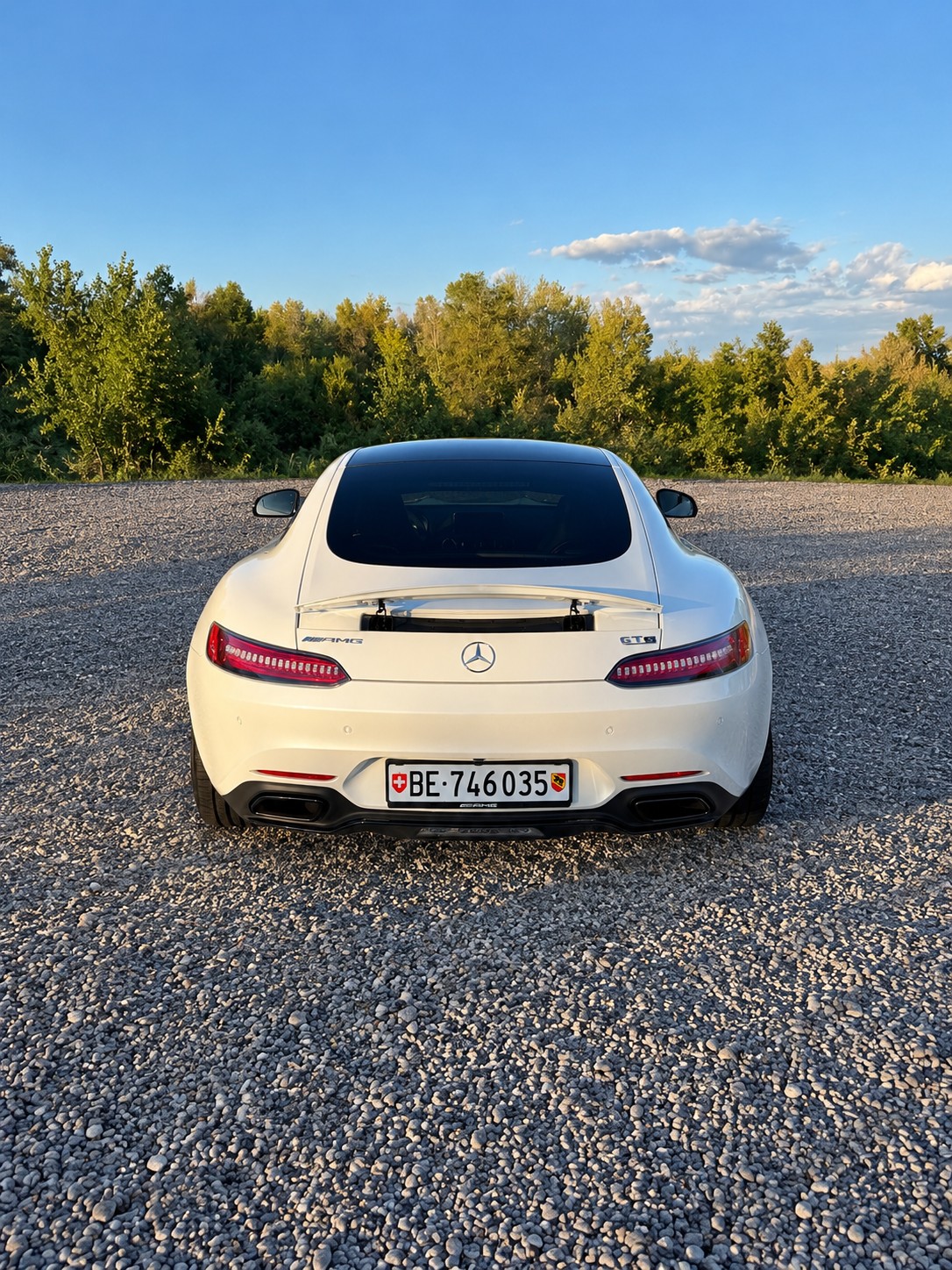 MERCEDES-BENZ AMG GT S-image-2