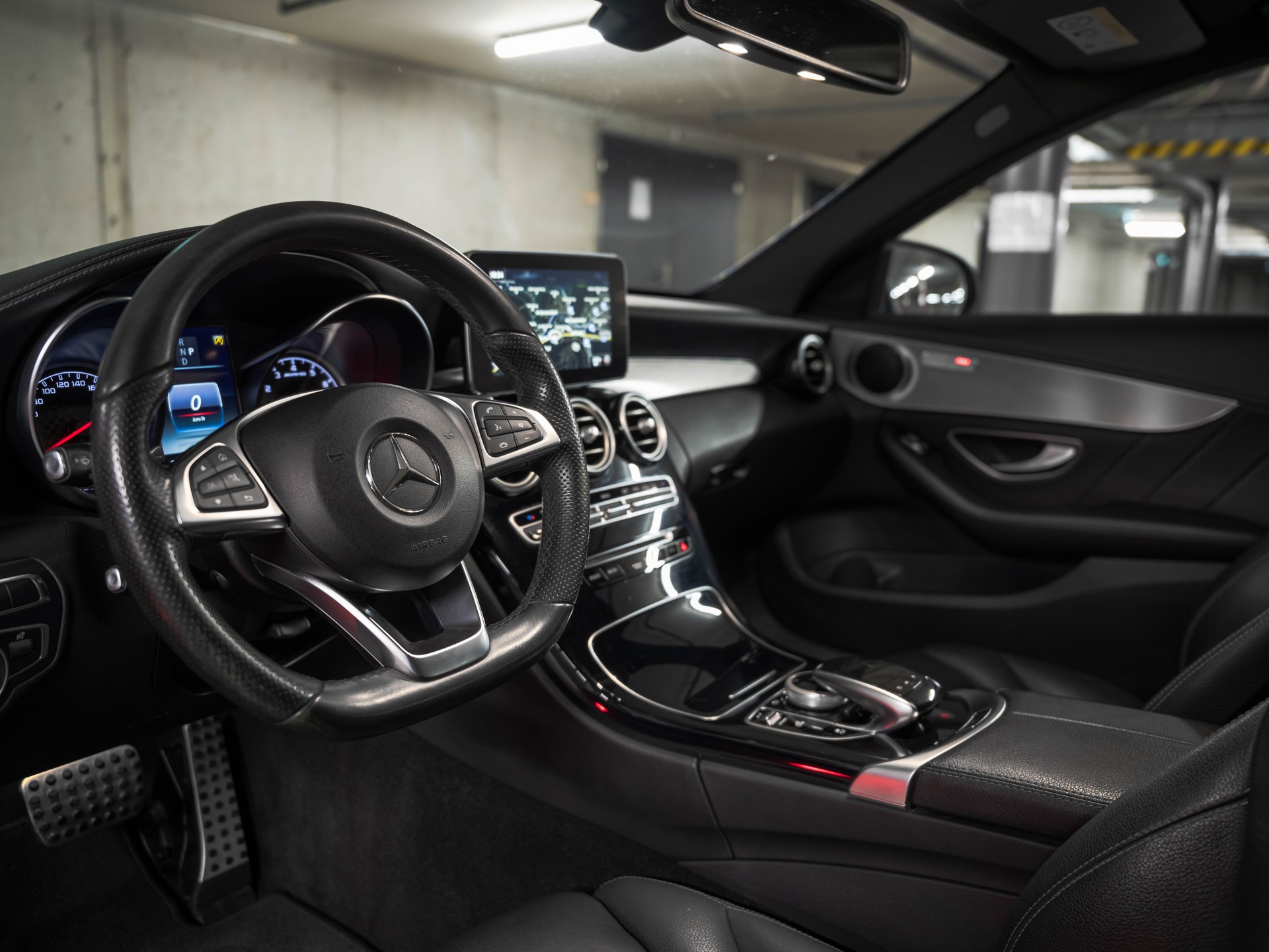 MERCEDES-BENZ C 43 AMG 4Matic 9G-Tronic-image-26