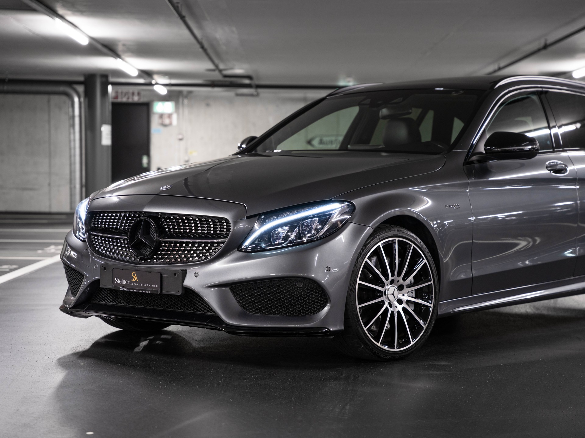 MERCEDES-BENZ C 43 AMG 4Matic 9G-Tronic-image-1
