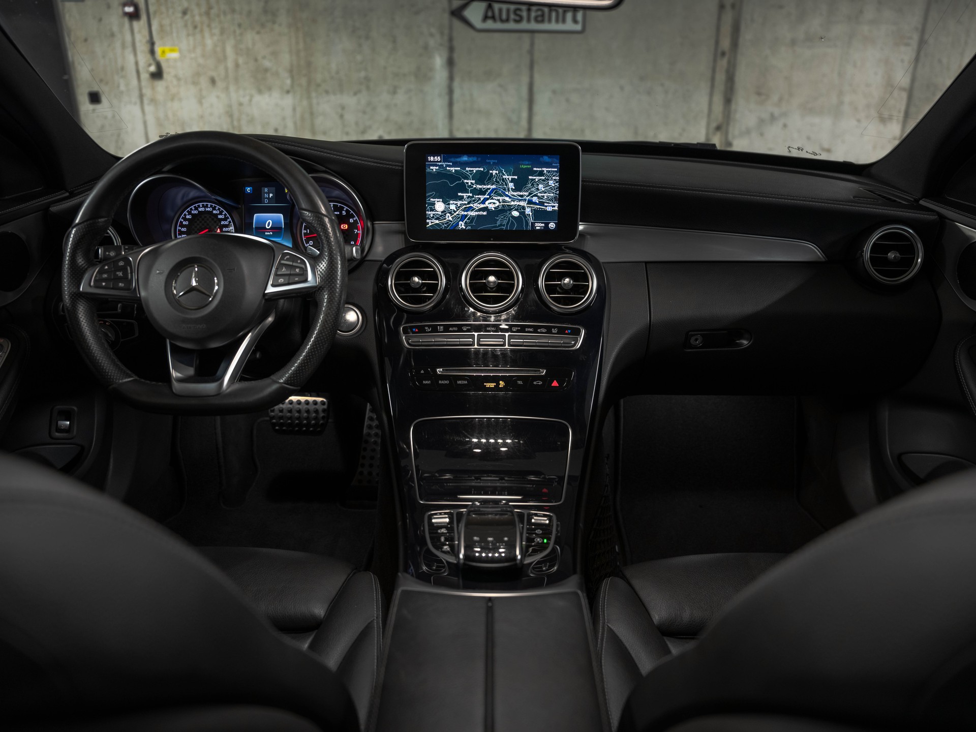 MERCEDES-BENZ C 43 AMG 4Matic 9G-Tronic-image-16