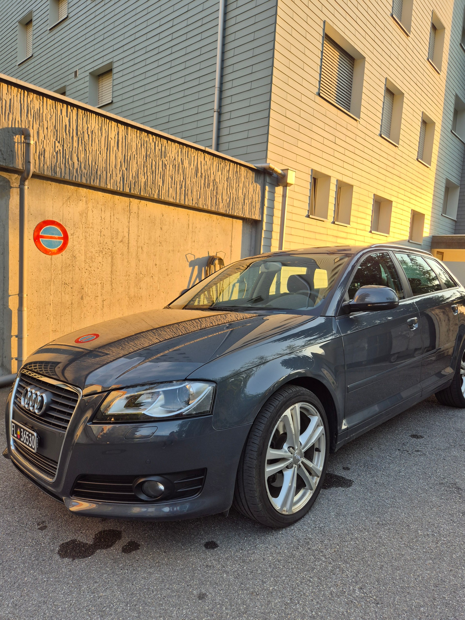 AUDI A3 2.0 T FSI Style quattro S-Tr-image-0