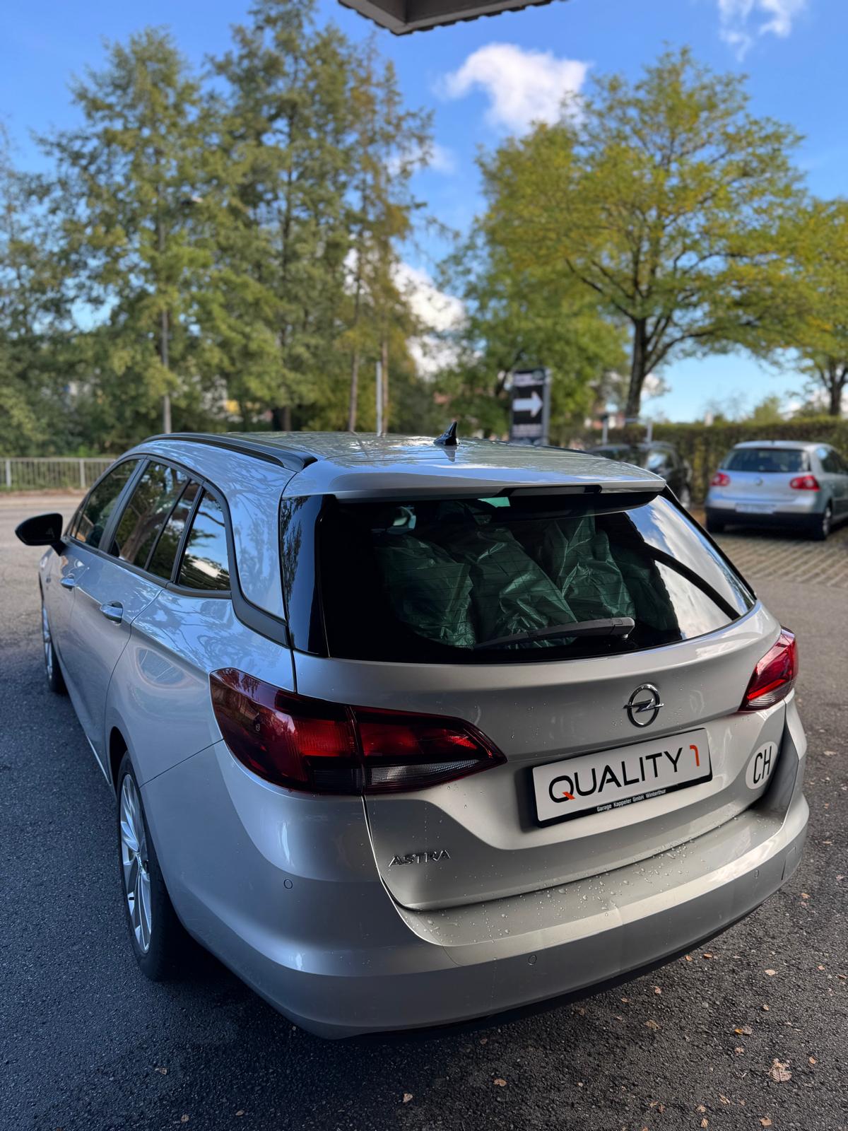 OPEL Astra Sports Tourer 1.4iTurbo 120 Years Edition-image-2