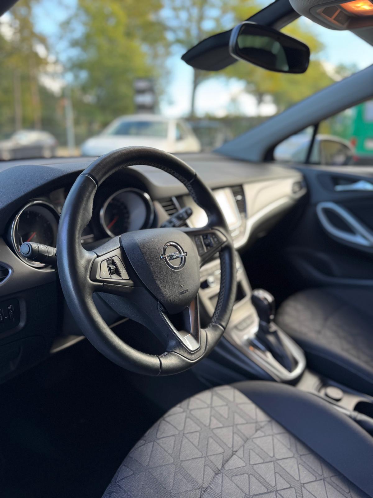 OPEL Astra Sports Tourer 1.4iTurbo 120 Years Edition-image-7