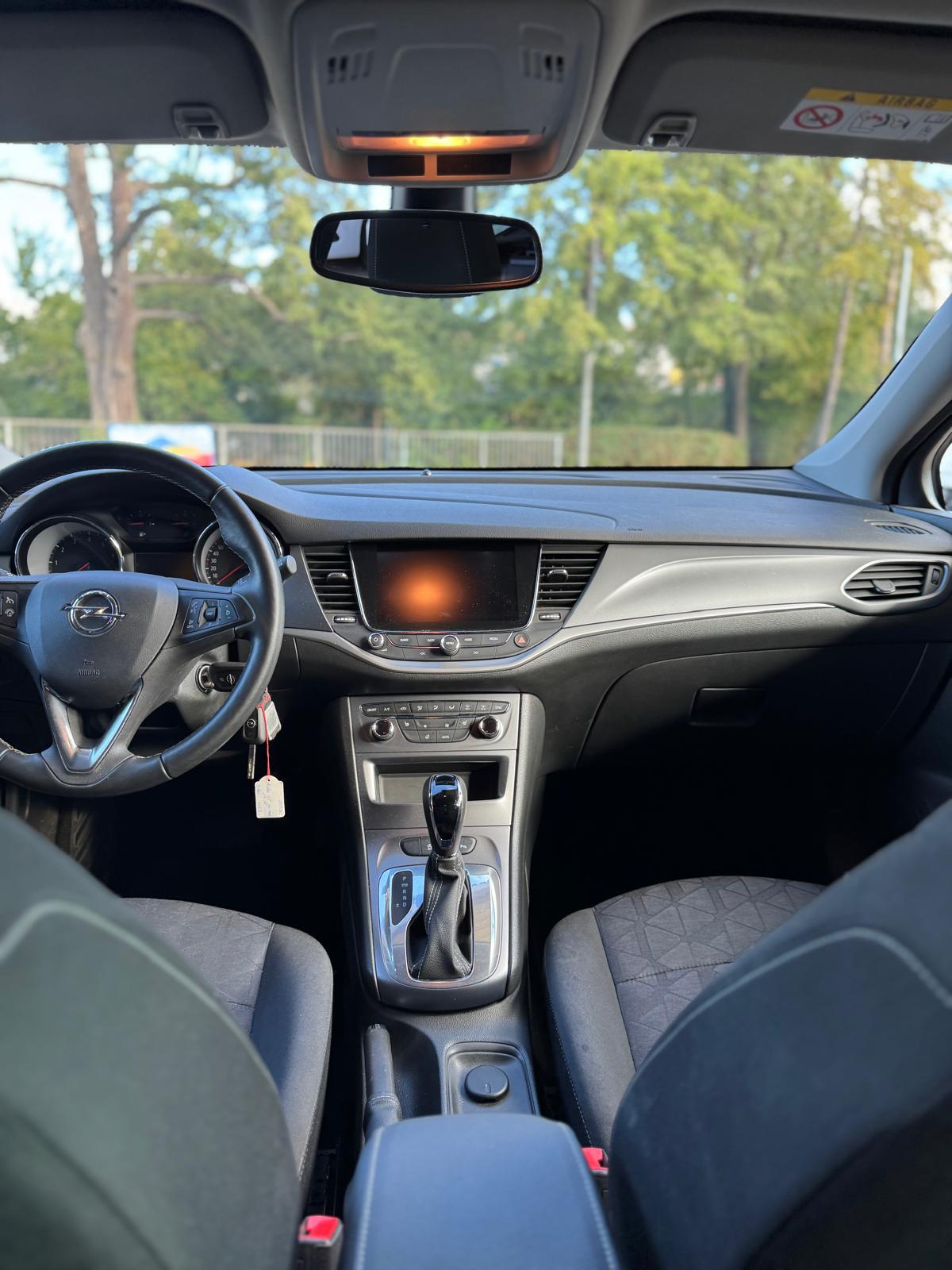OPEL Astra Sports Tourer 1.4iTurbo 120 Years Edition-image-6