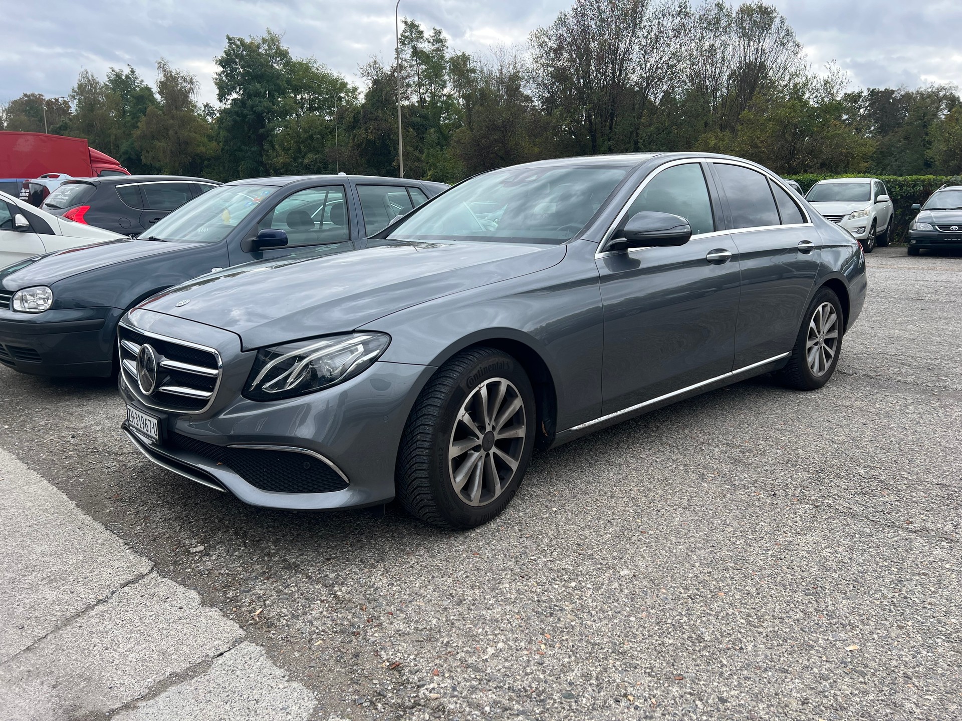 MERCEDES-BENZ E 200 AMG Line 9G-Tronic-image-1