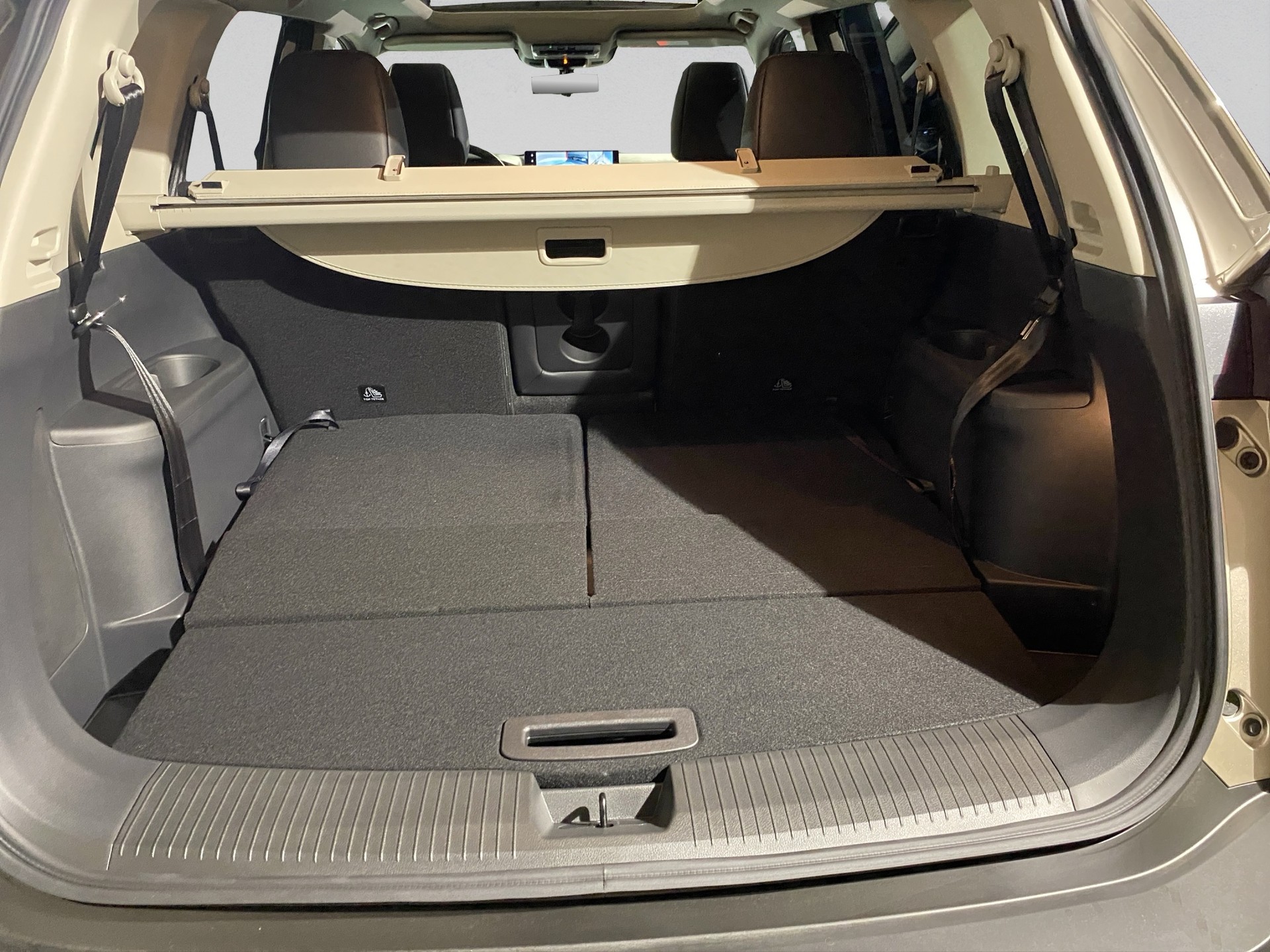 NISSAN X-Trail 1.5 VC-T e-Power 4WD 7 Sitze Tekna+-image-13