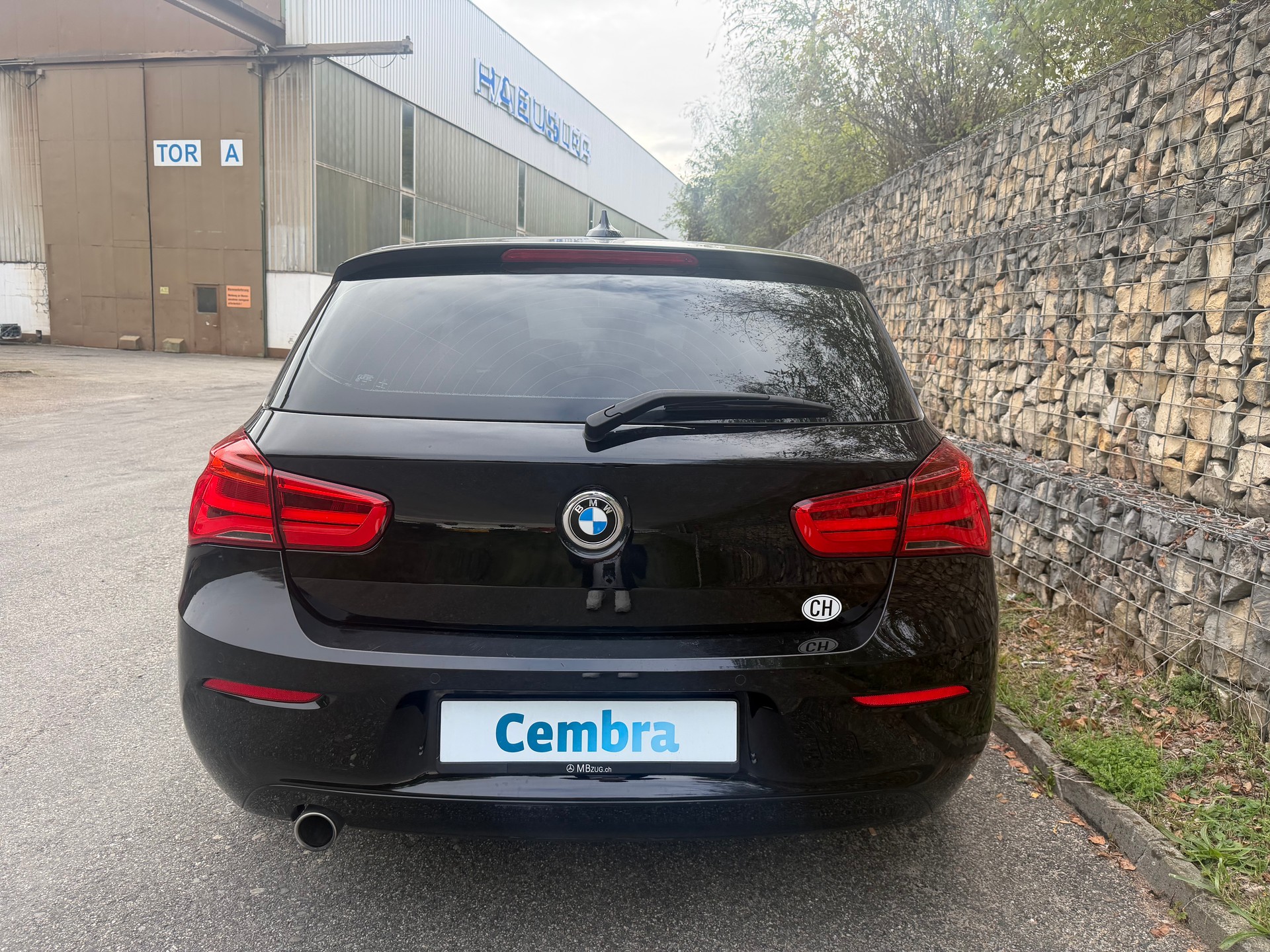 BMW 114d Business-image-3