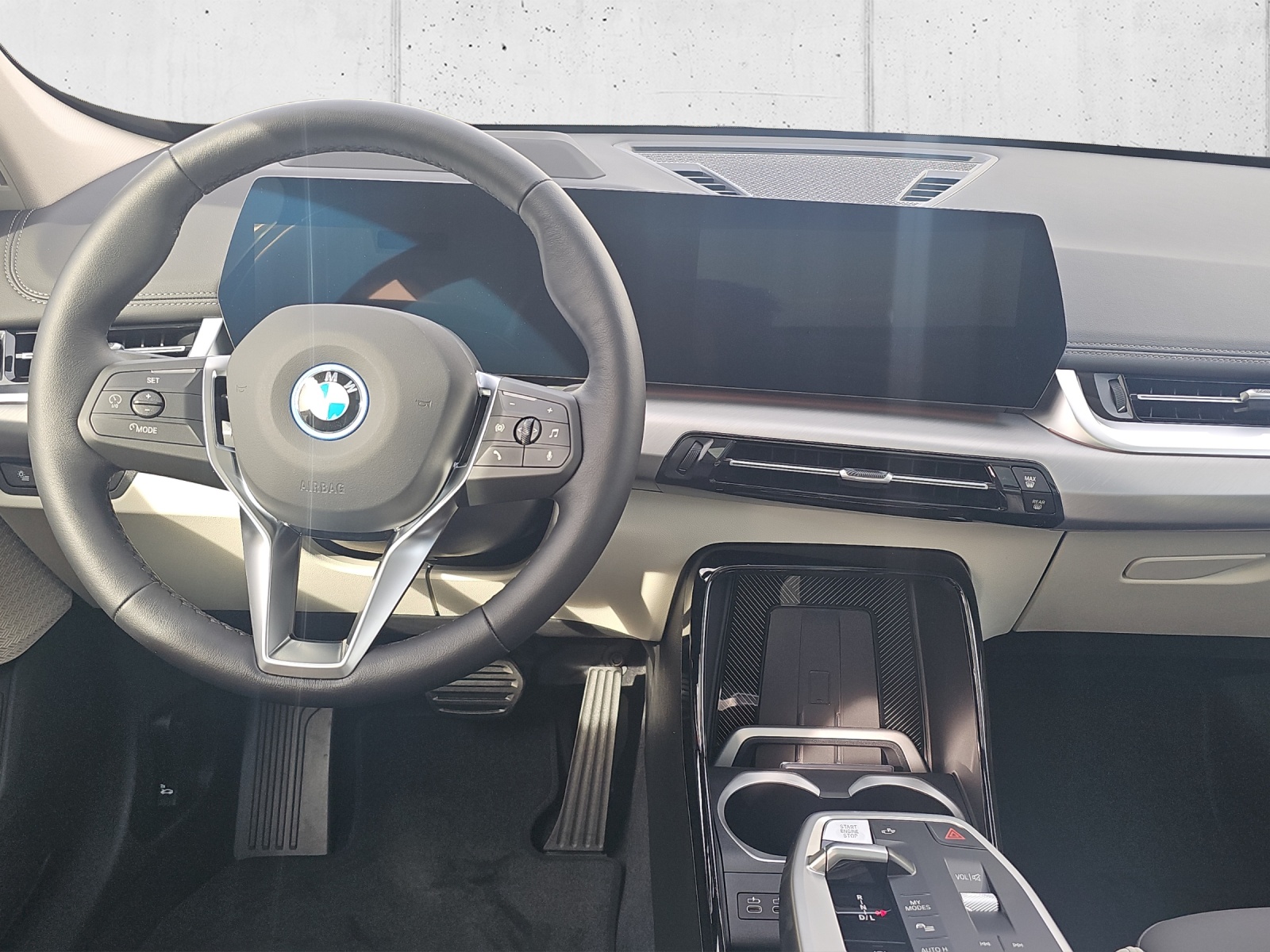 BMW X1 xDrive 30e xLine-image-14