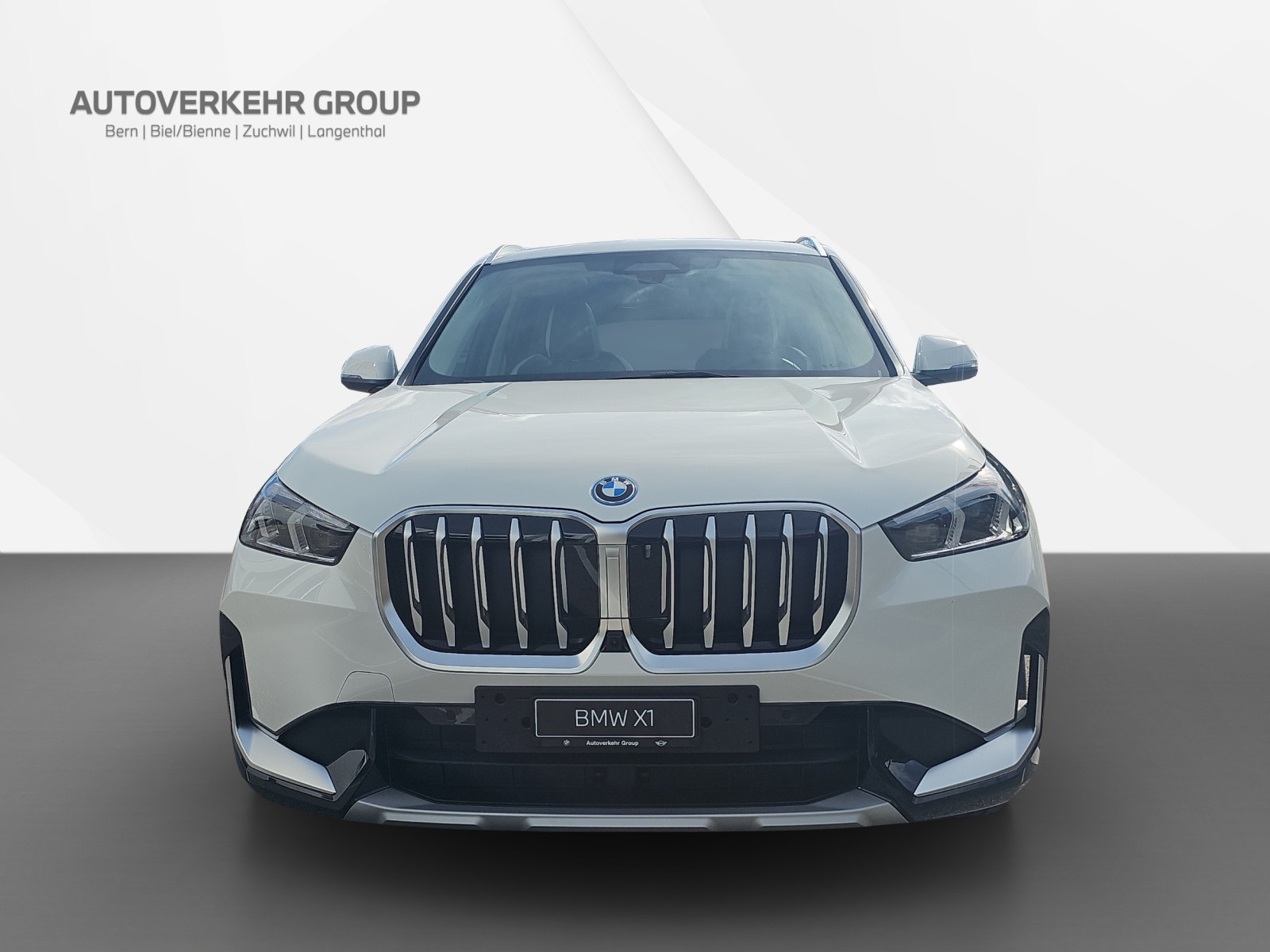 BMW X1 xDrive 30e xLine-image-1