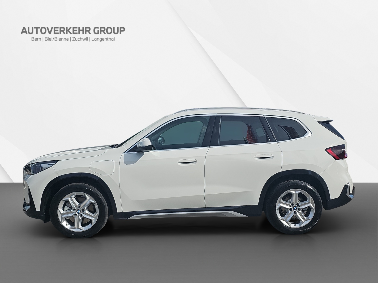 BMW X1 xDrive 30e xLine-image-2