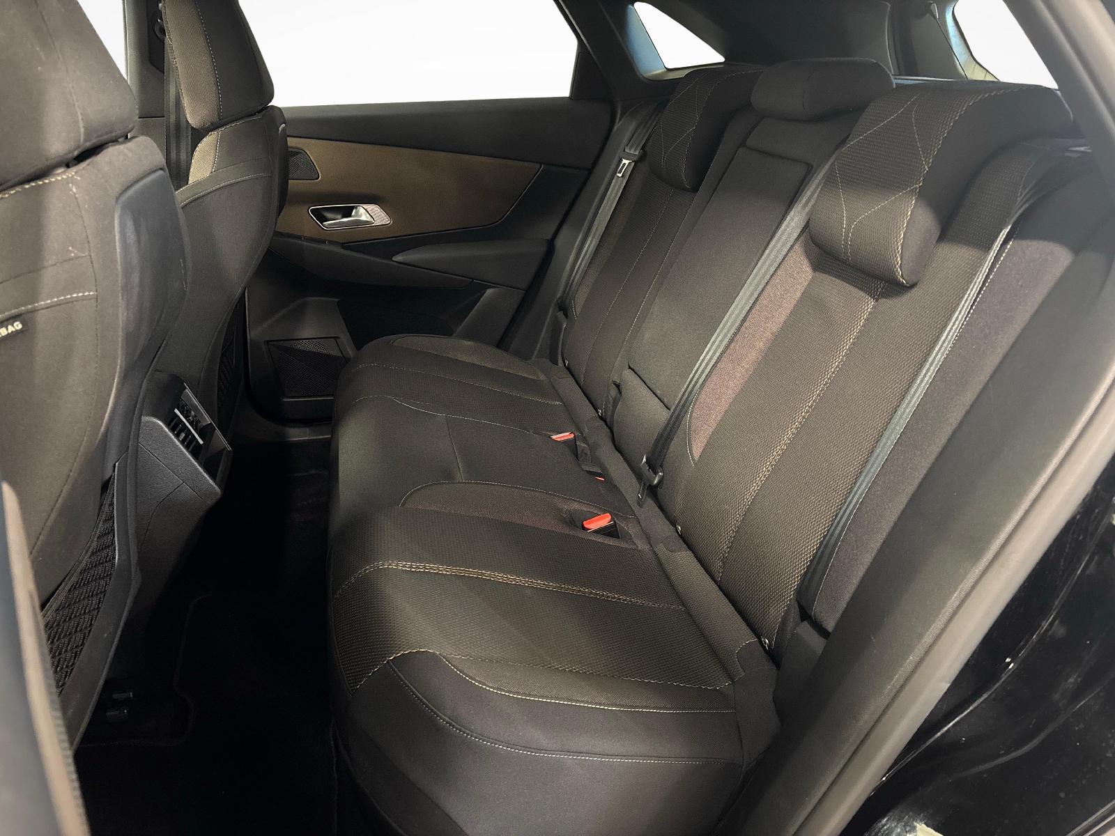 DS AUTOMOBILES Automobiles DS7 Crossback 1.6 E-Tense Bastille+ 4x4-image-11