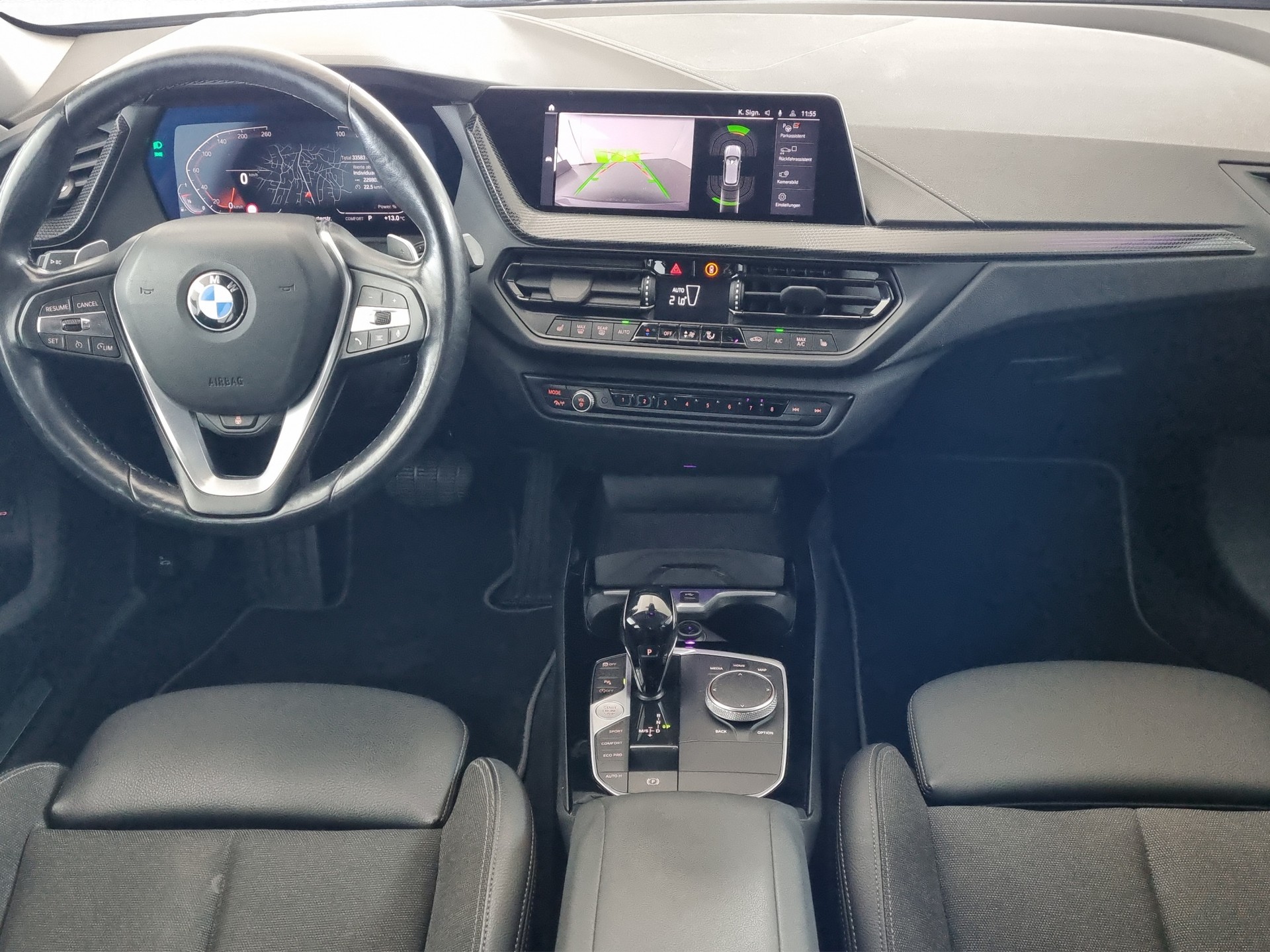 BMW 120i Sport Line-image-7
