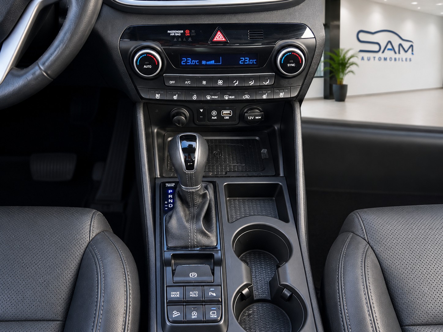 HYUNDAI Tucson 2.0 CRDI Vertex Mild Hybrid 4WD Automatic-image-12
