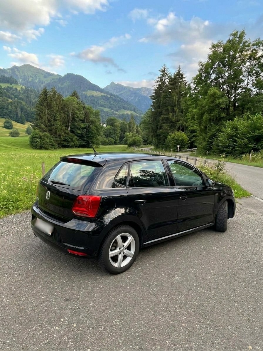 VW 1.2 TSI 110 BlueMT Lounge-image-2