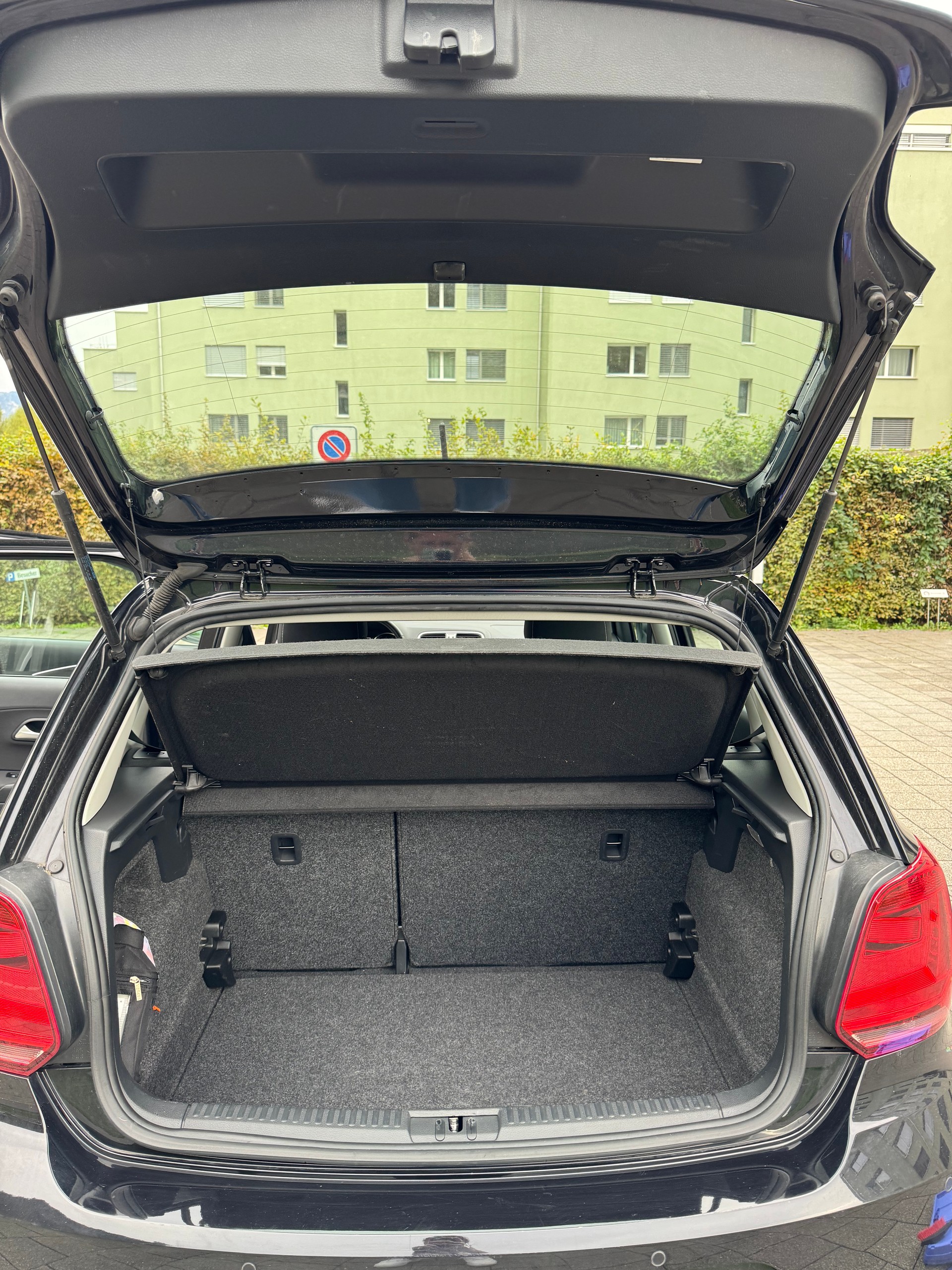 VW 1.2 TSI 110 BlueMT Lounge-image-5