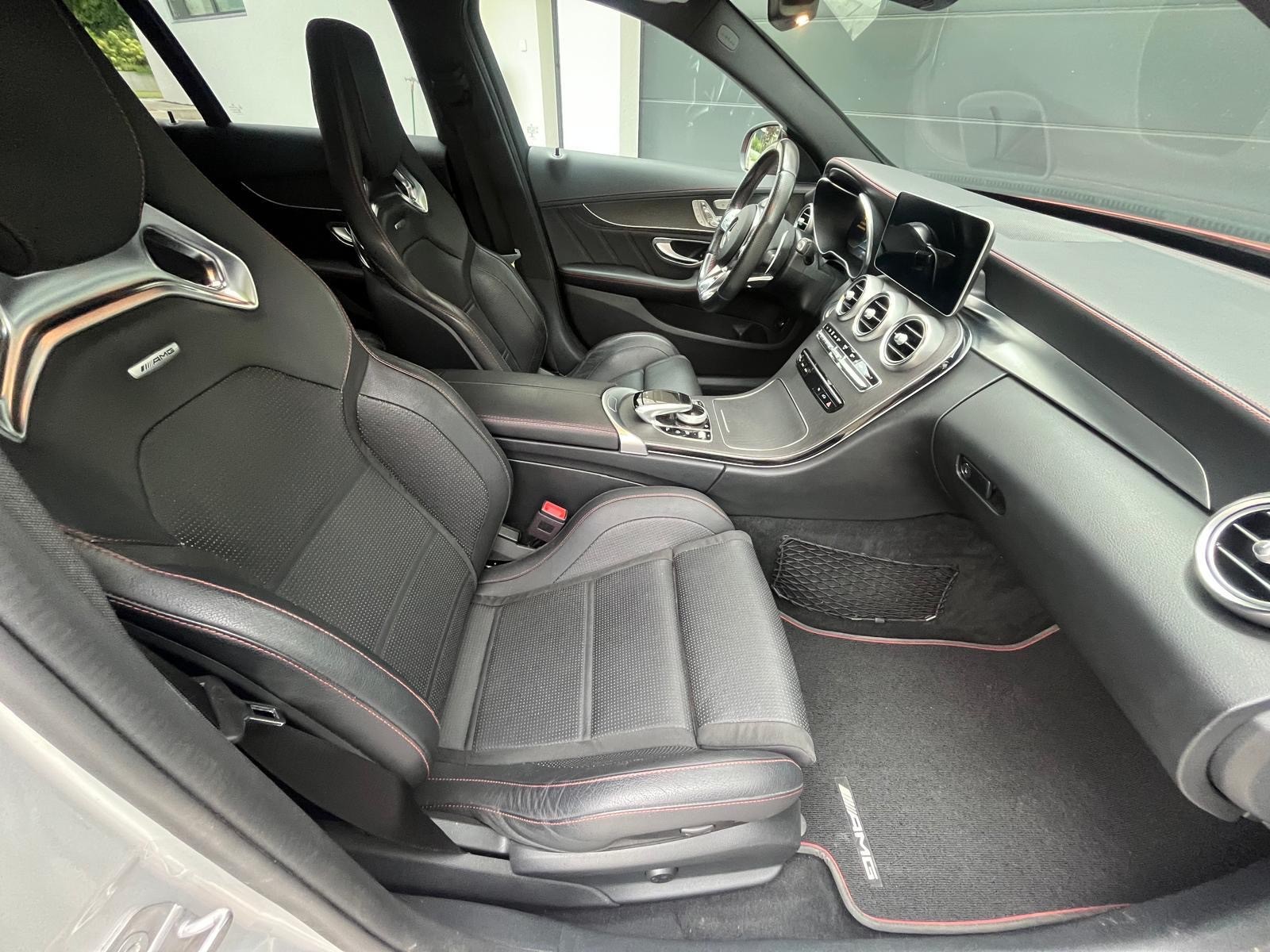 MERCEDES-BENZ C 43 AMG 4Matic 9G-Tronic-image-12