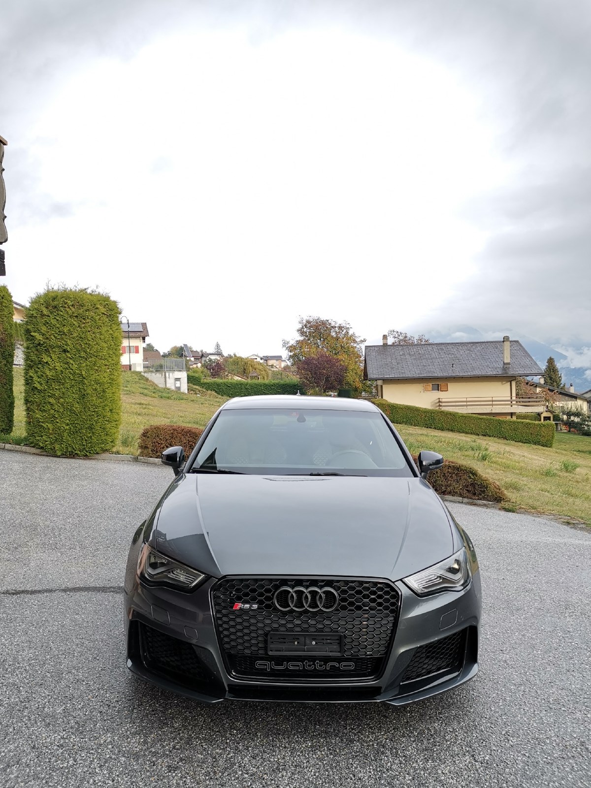 AUDI RS3 Sportback 2.5 TFSI quattro S-tronic-image-10