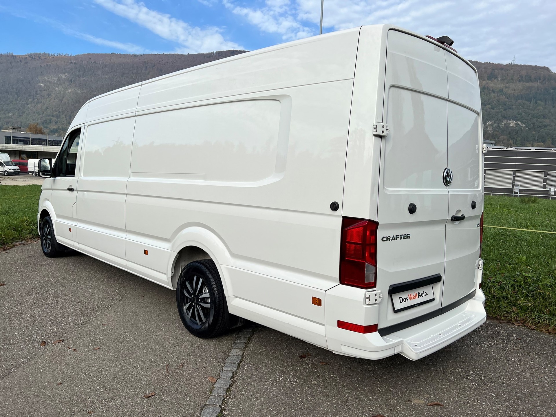 VW Crafter 35L "EXTRA LANG" H2 + L5 !! AUTOMATIC 2.0 TDI L5-image-4