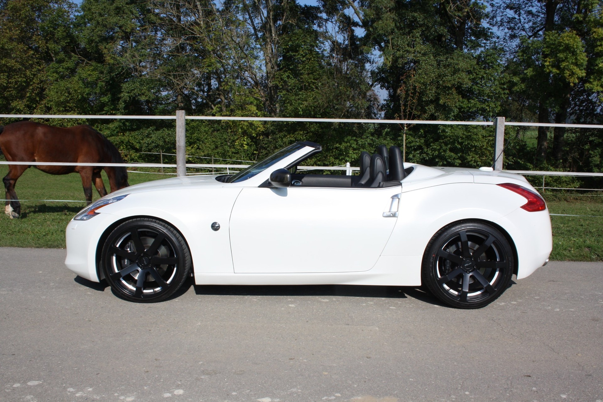 NISSAN 370 Z Roadster Pack Automatic-image-4