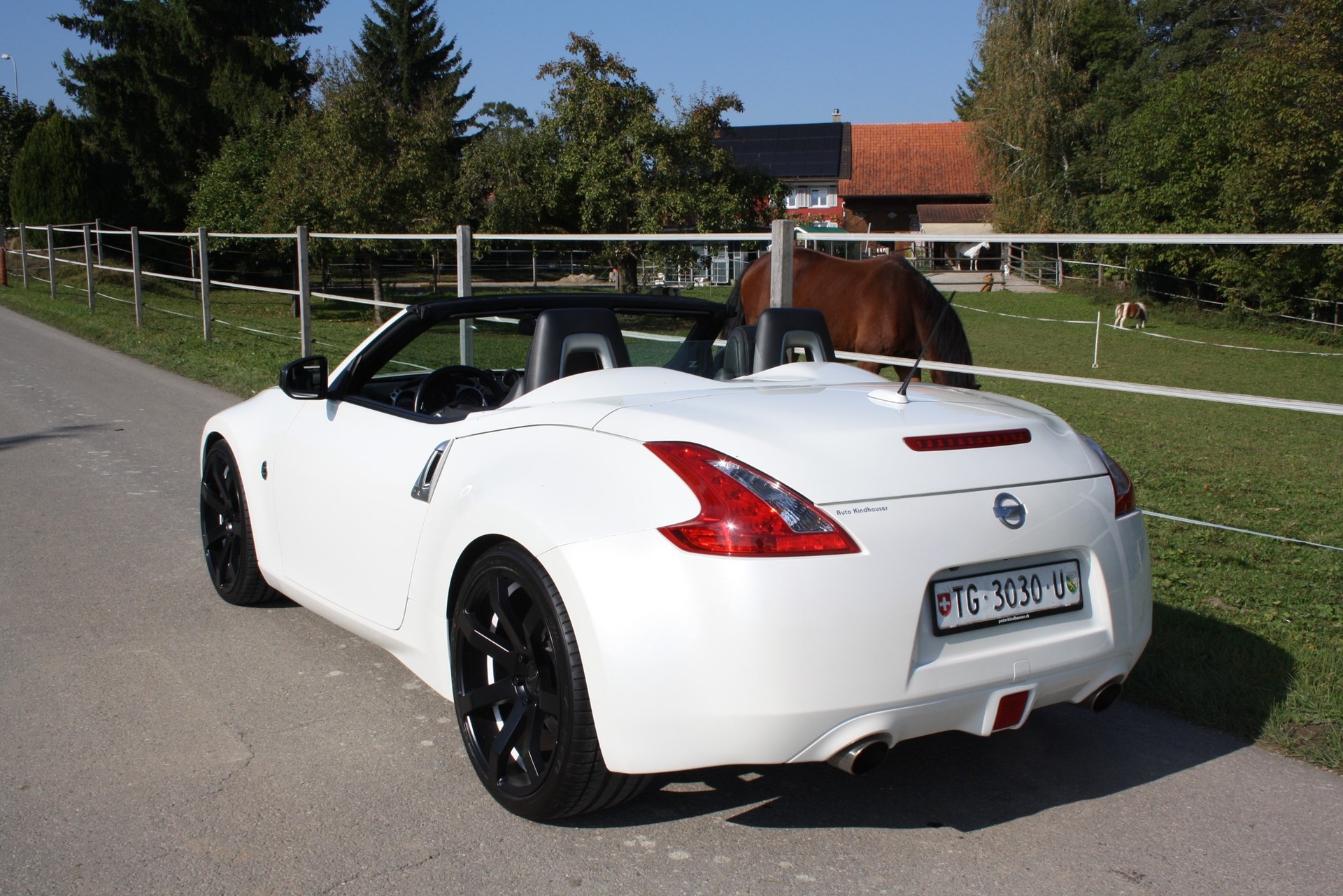 NISSAN 370 Z Roadster Pack Automatic-image-7