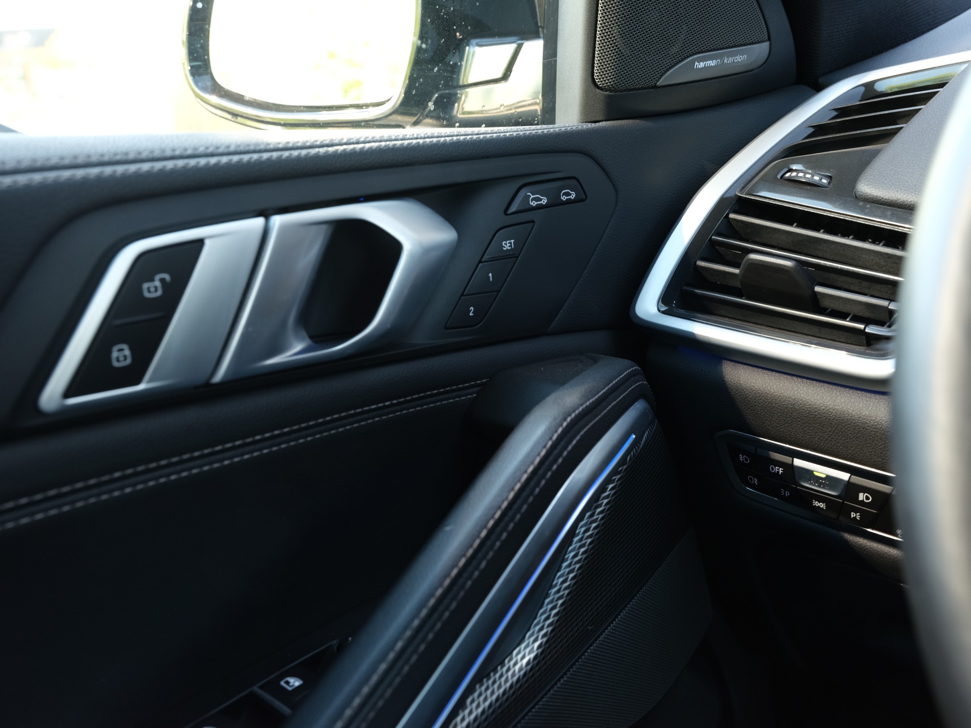 BMW X6 xDrive 30d M/// Sport Paket Steptronic-image-21