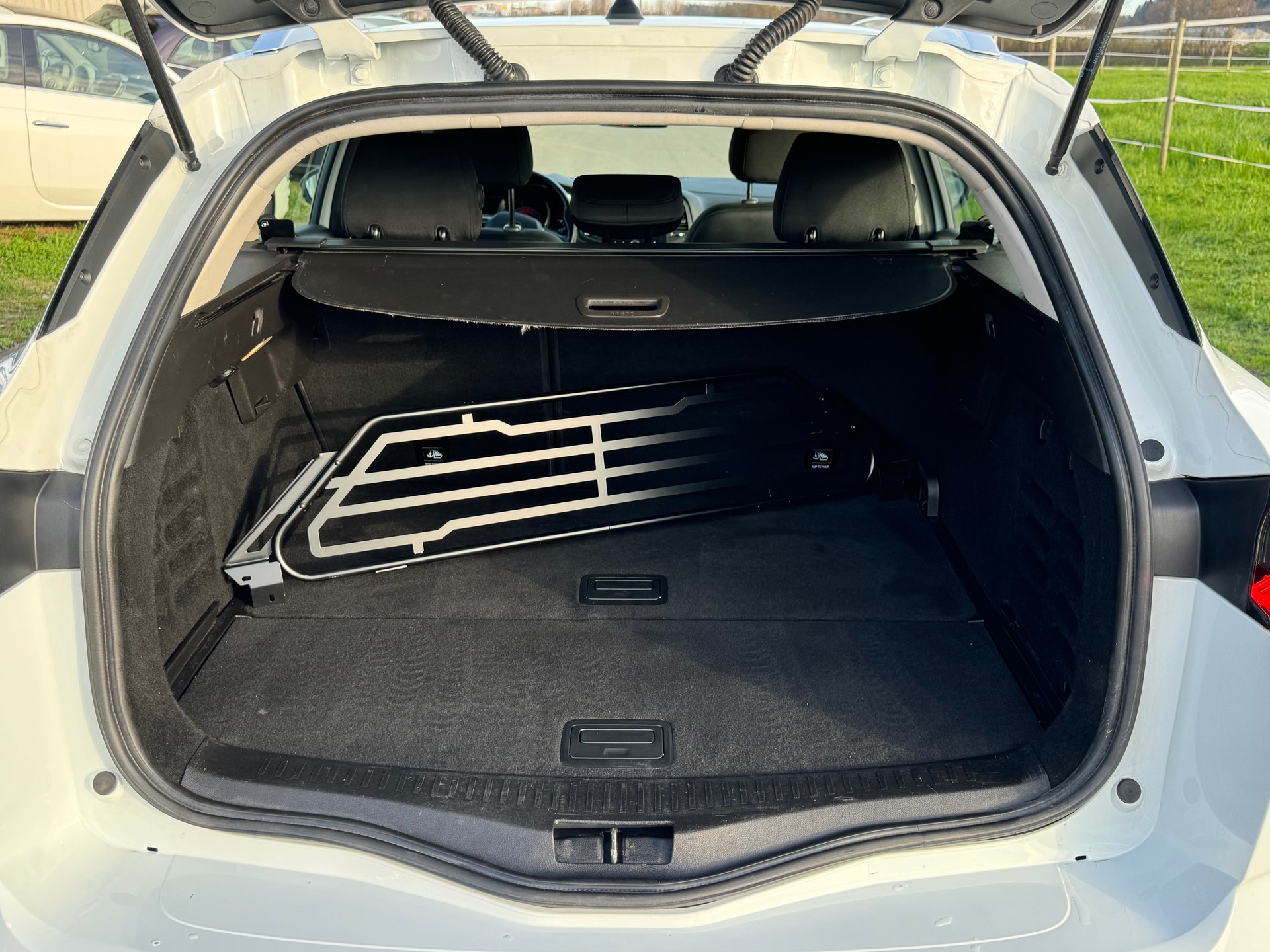 RENAULT Mégane Grandtour 1.5 dCi Business EDC-image-10